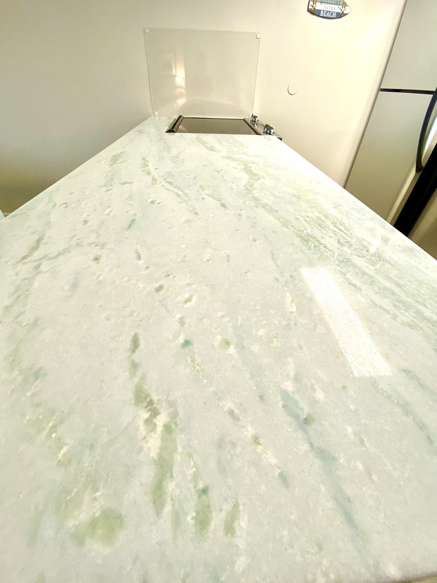 HOLIDAY SURF & RACQUET CLUB - Residential