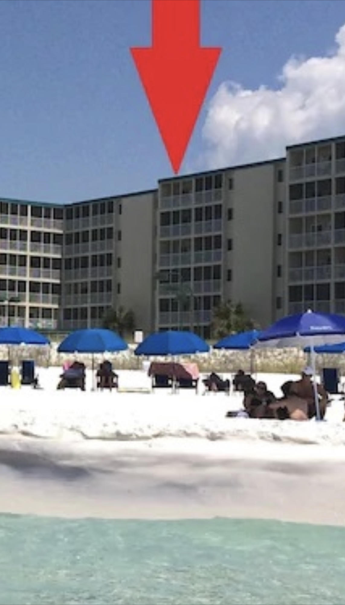 HOLIDAY SURF & RACQUET CLUB - Residential