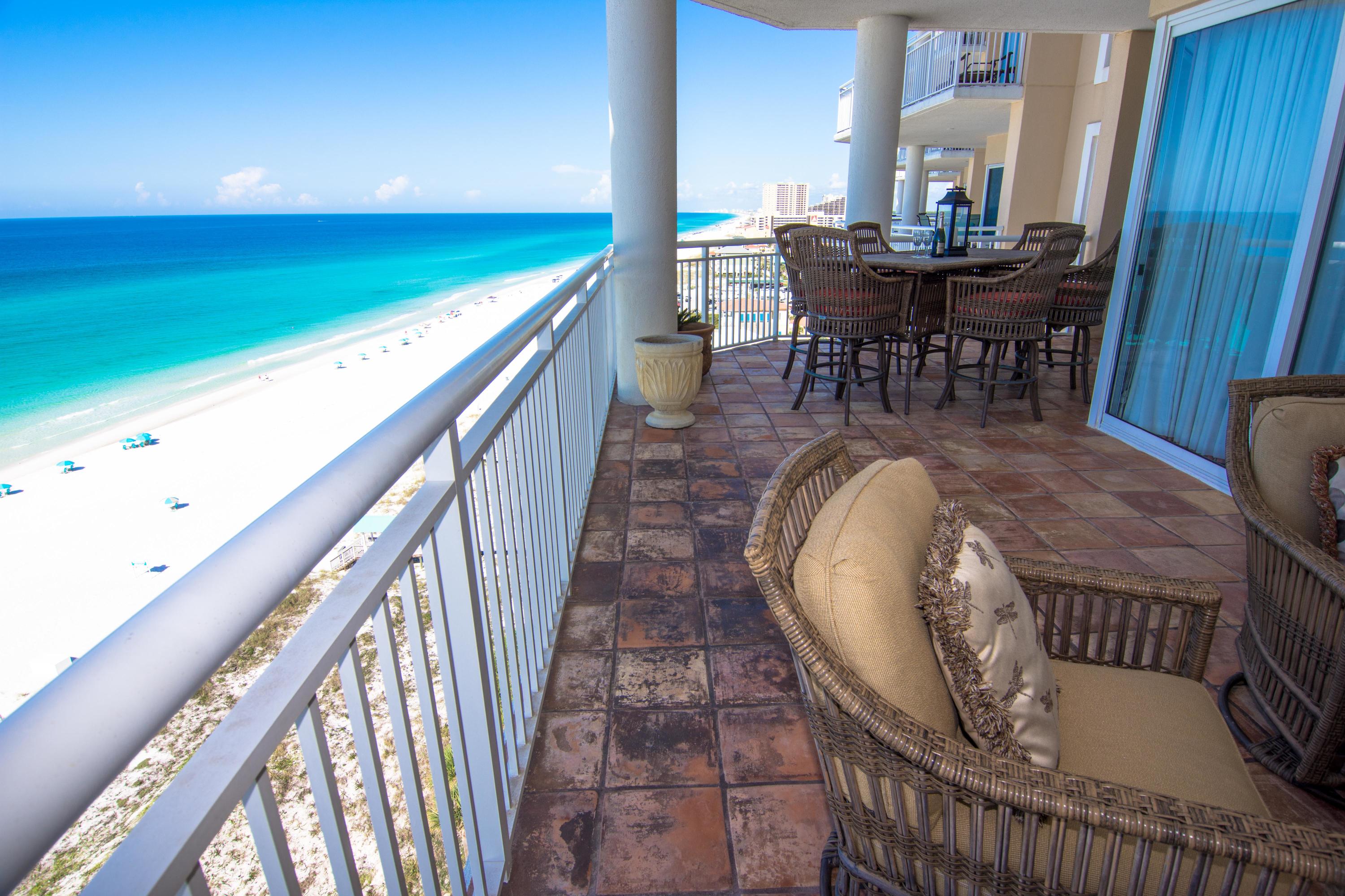 HIDDEN DUNES GRAND VILLAS - Residential