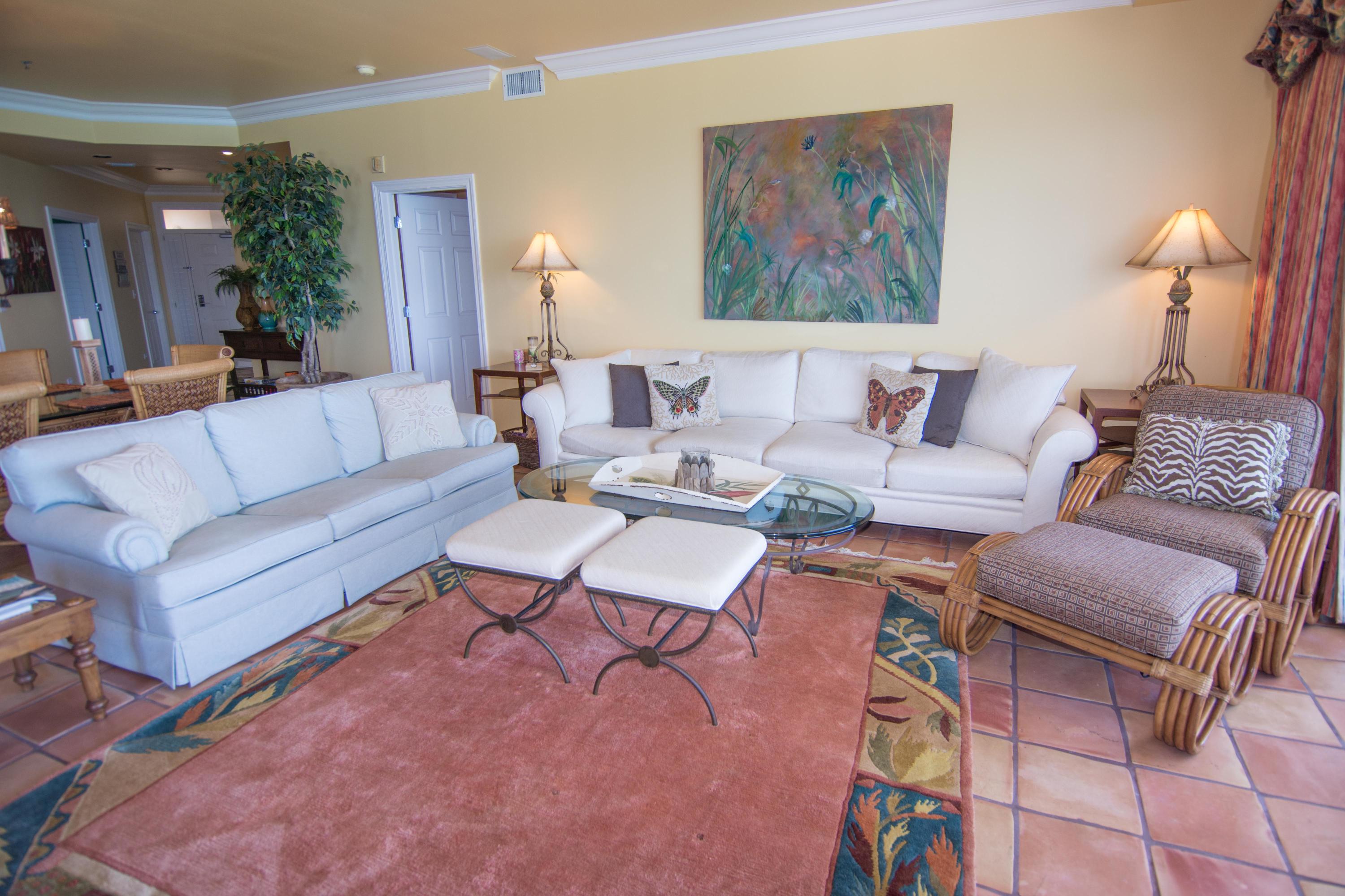 HIDDEN DUNES GRAND VILLAS - Residential