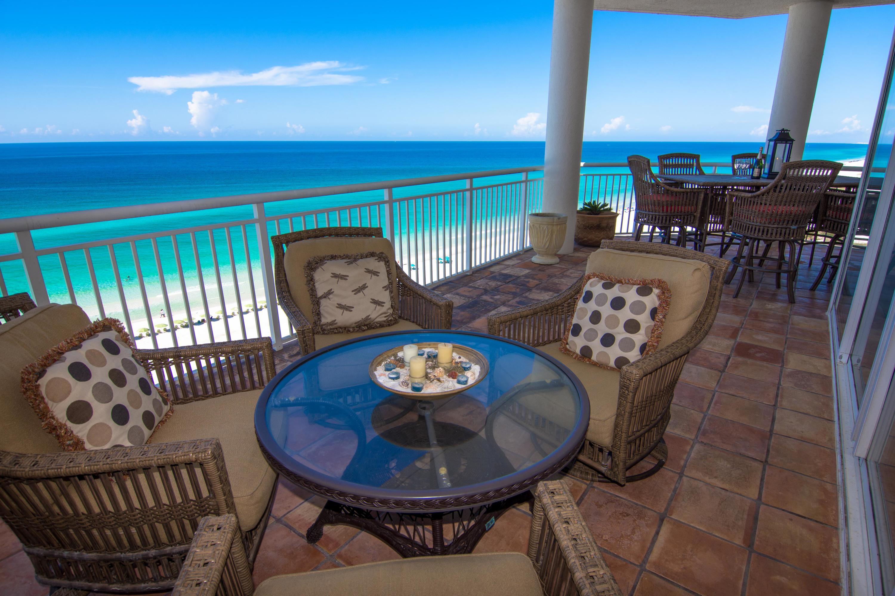 HIDDEN DUNES GRAND VILLAS - Residential