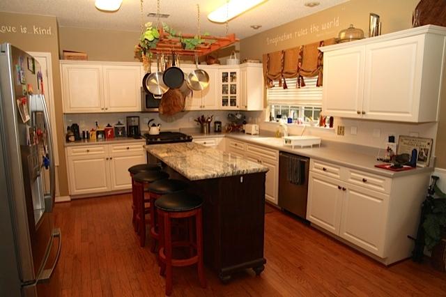 PARKWOOD ESTATES PH 5 - Residential Lease