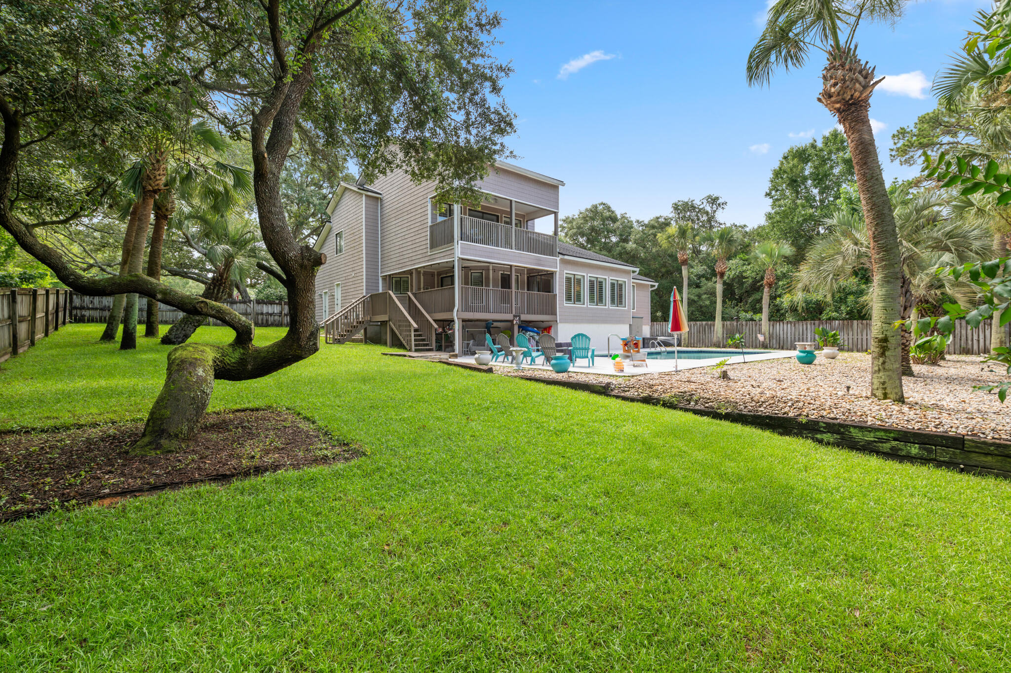 HIDDEN CREEK - Residential