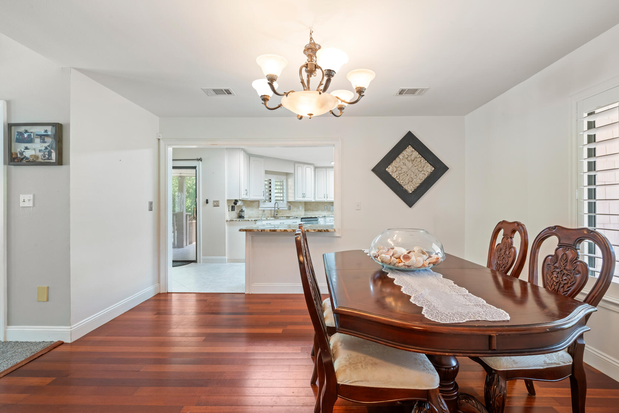 HIDDEN CREEK - Residential