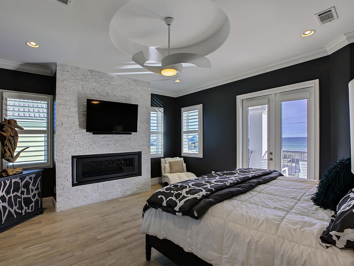 COLEMAN COVE - Residential