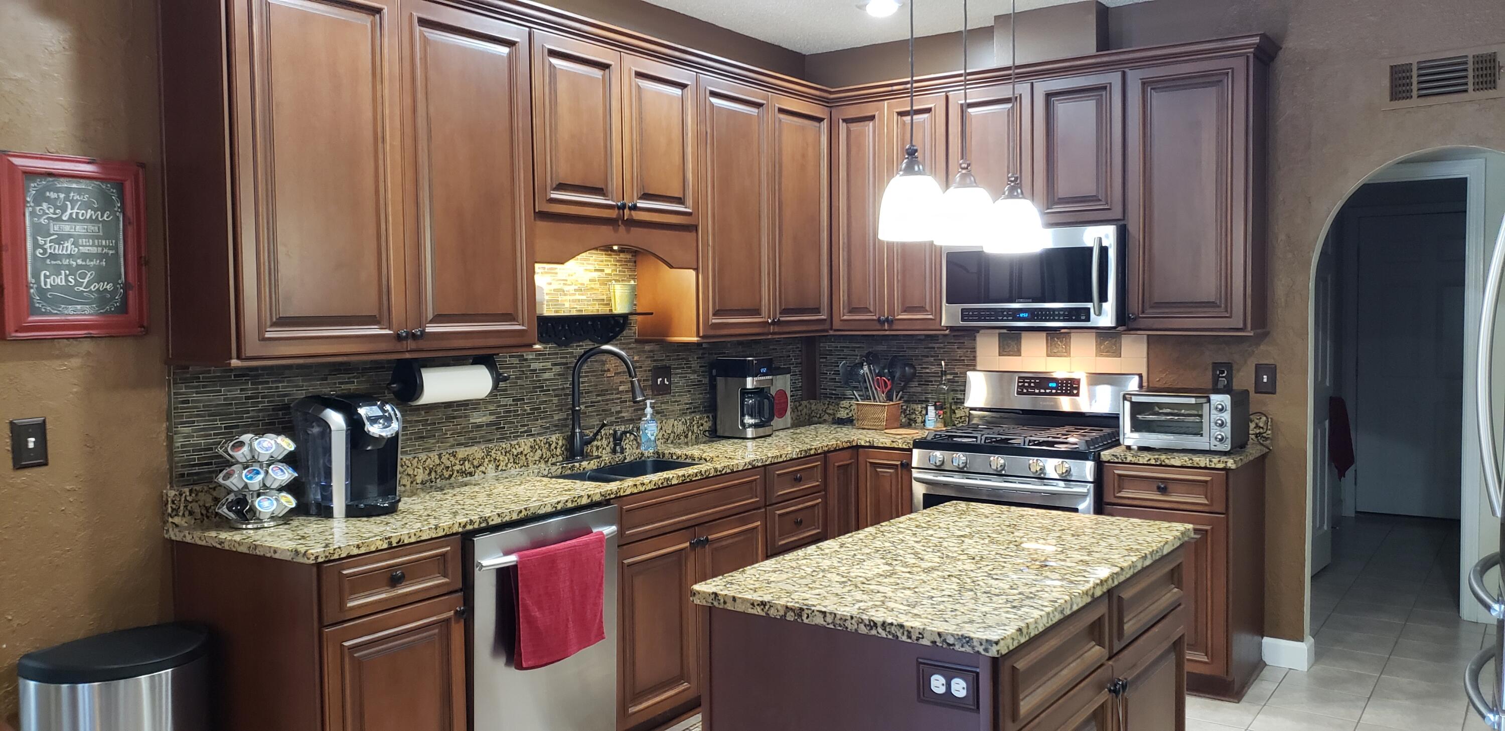 ROCKY BAYOU ESTATES 11A - Residential