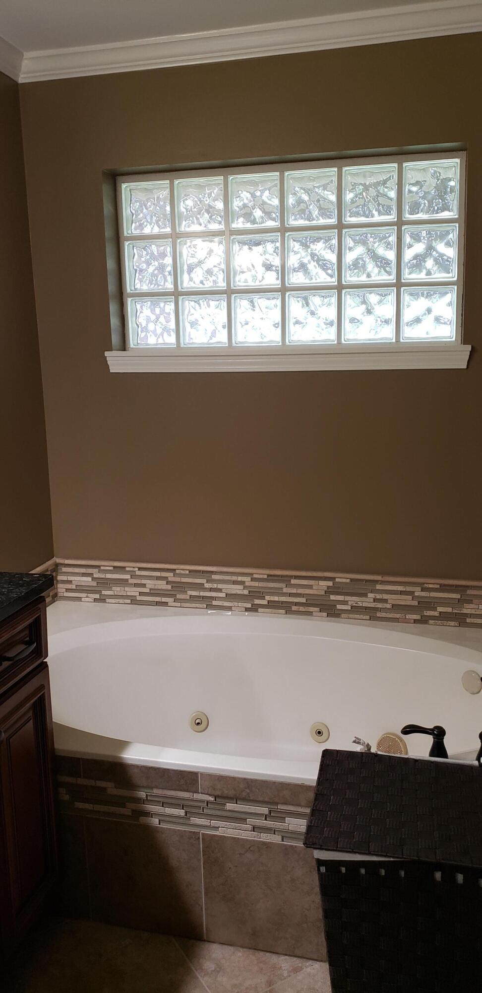 ROCKY BAYOU ESTATES 11A - Residential