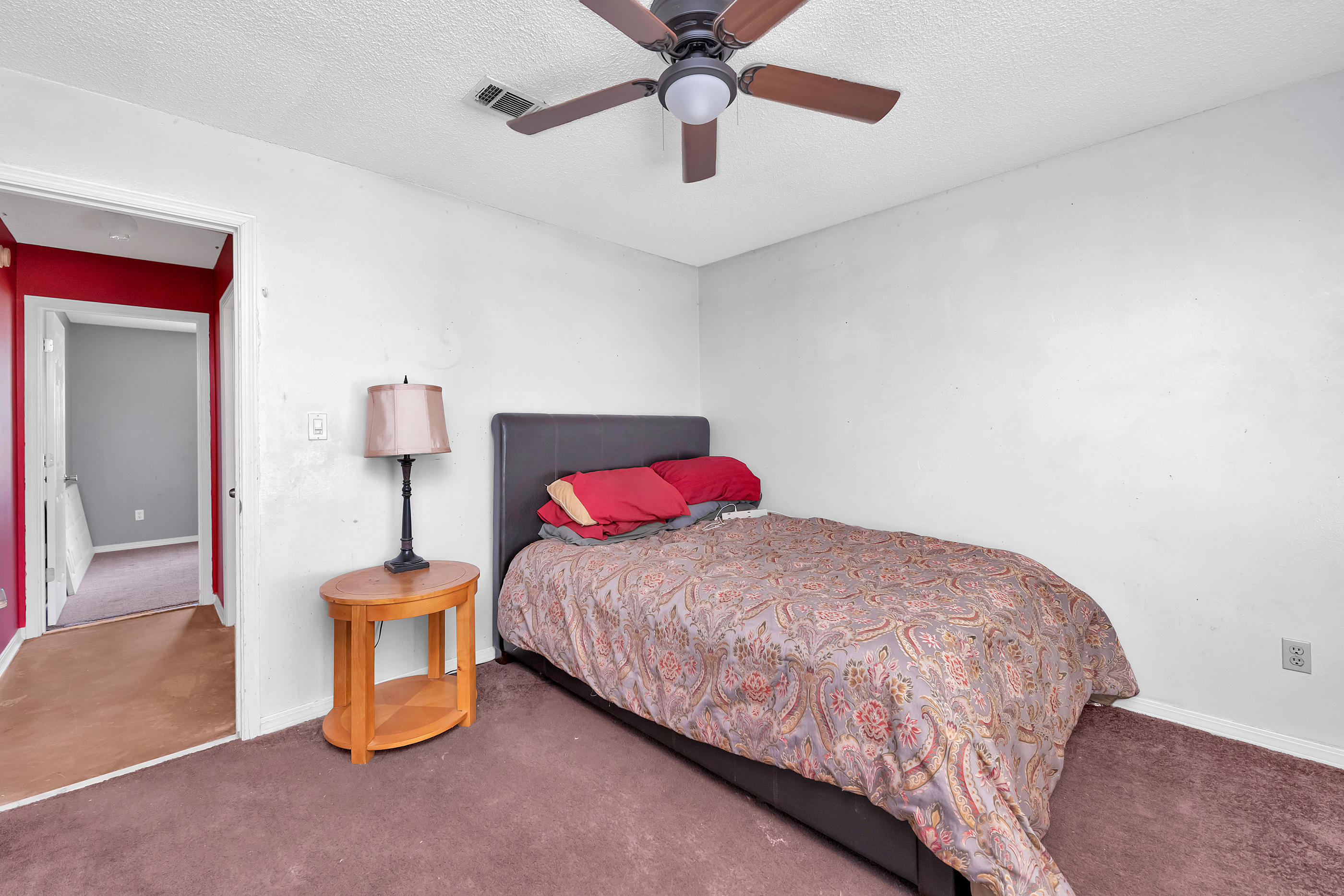 COUNTRY BREEZE ESTATES - Residential