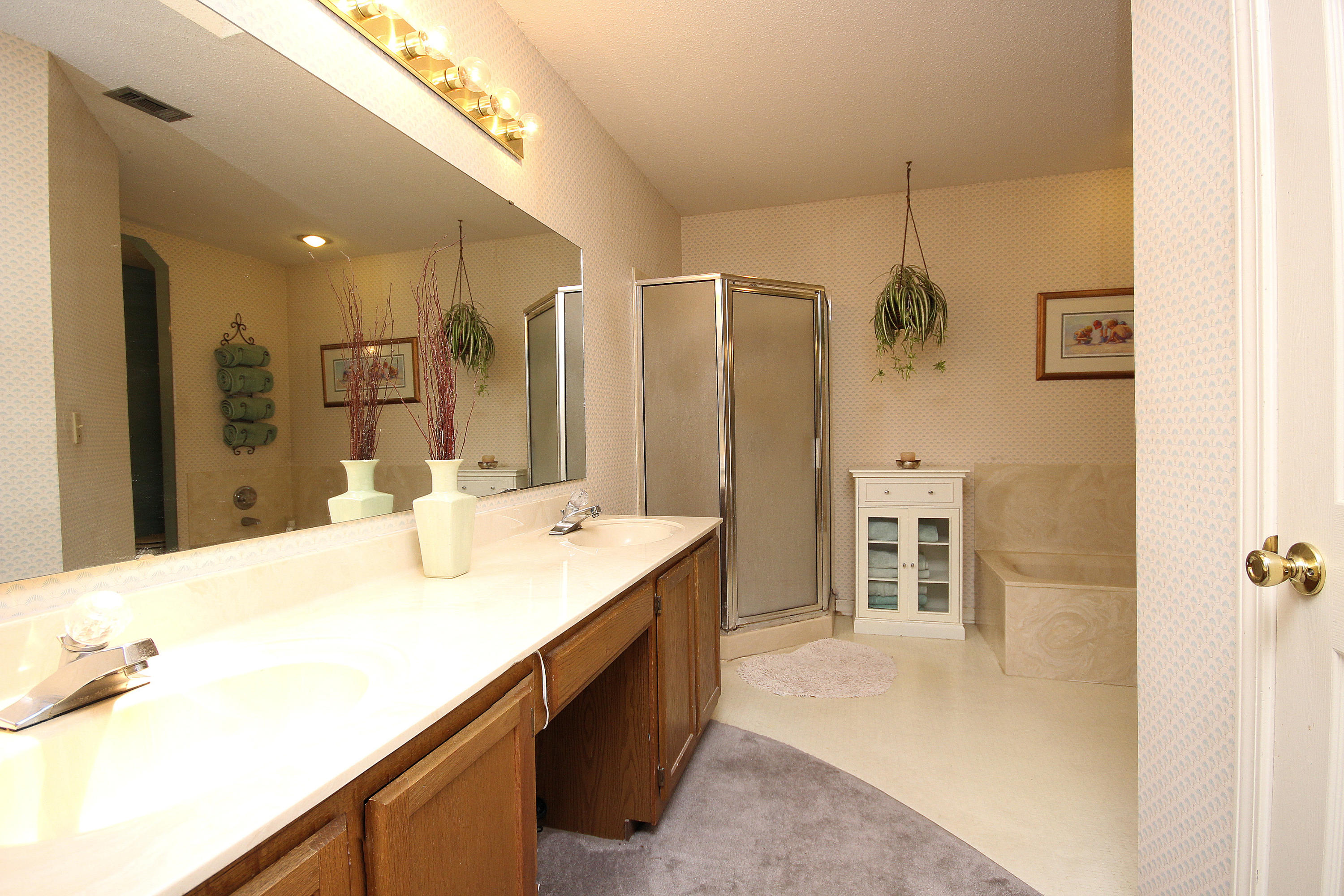 CHATEAU PRES DE LA MER - Residential