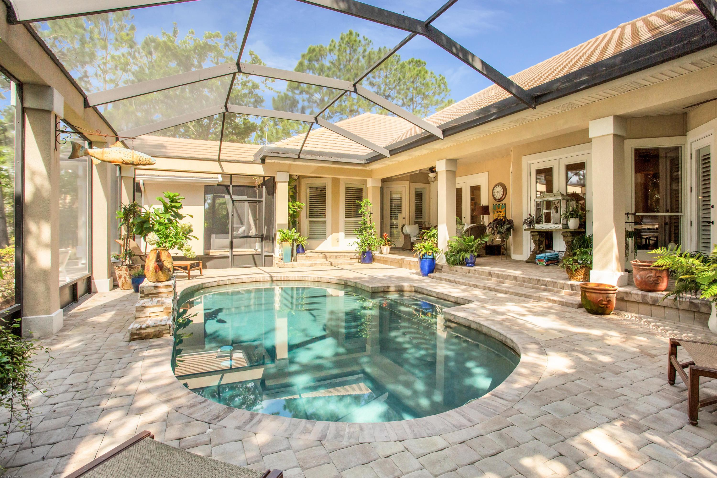 Baytowne Ave - Residential