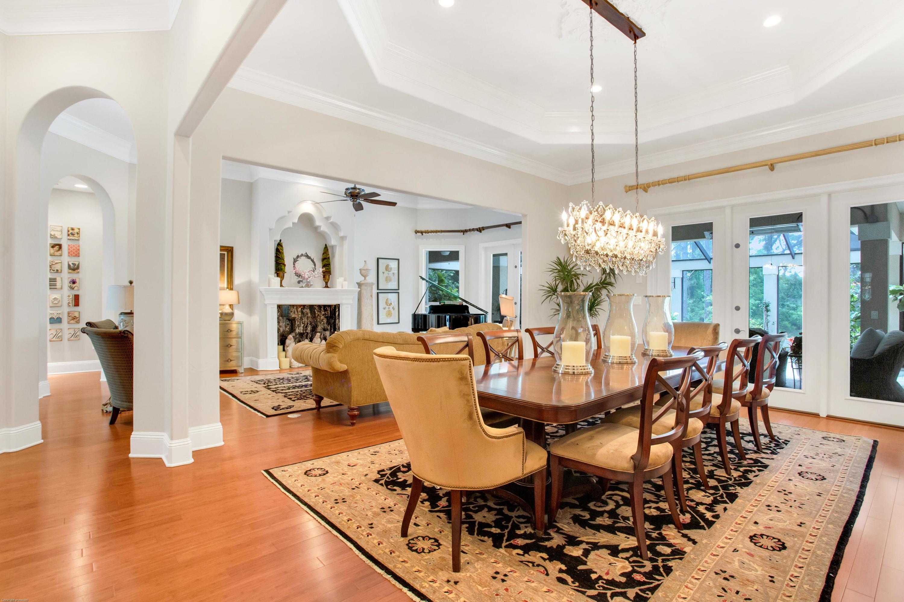 Baytowne Ave - Residential