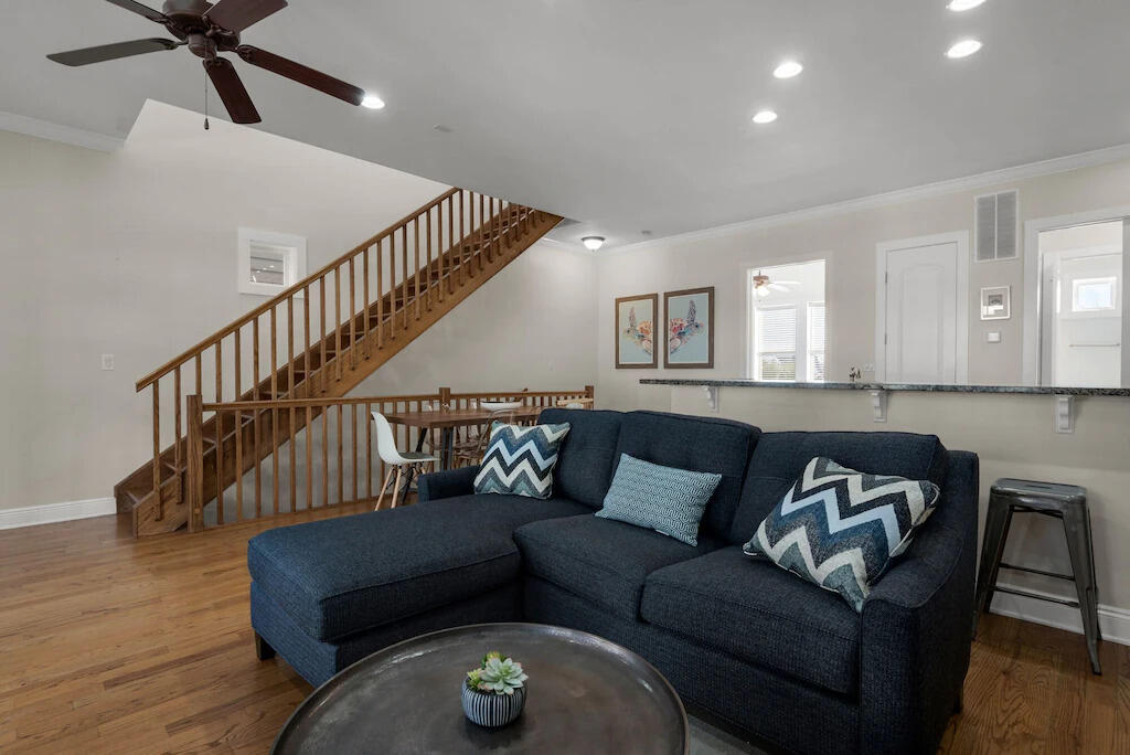 CRESCENT BEACH UNIT 1 - Residential