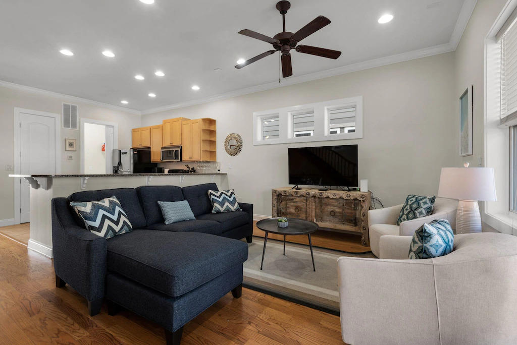 CRESCENT BEACH UNIT 1 - Residential