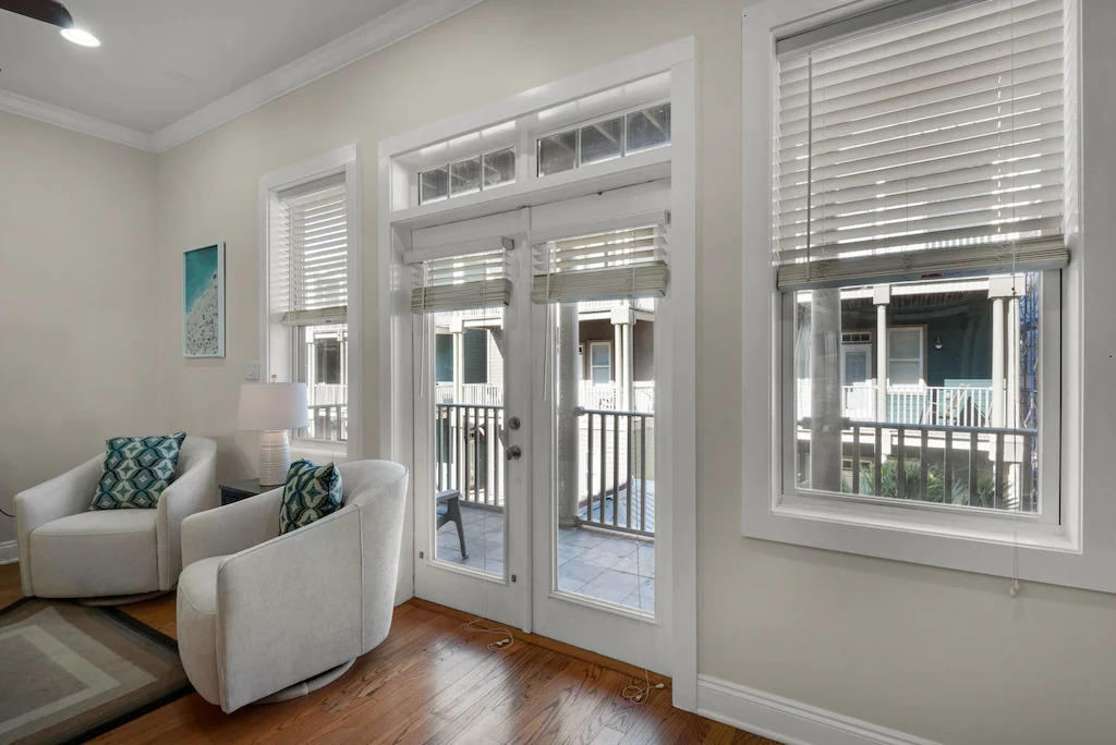 CRESCENT BEACH UNIT 1 - Residential