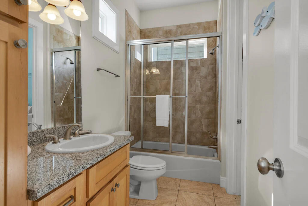 CRESCENT BEACH UNIT 1 - Residential