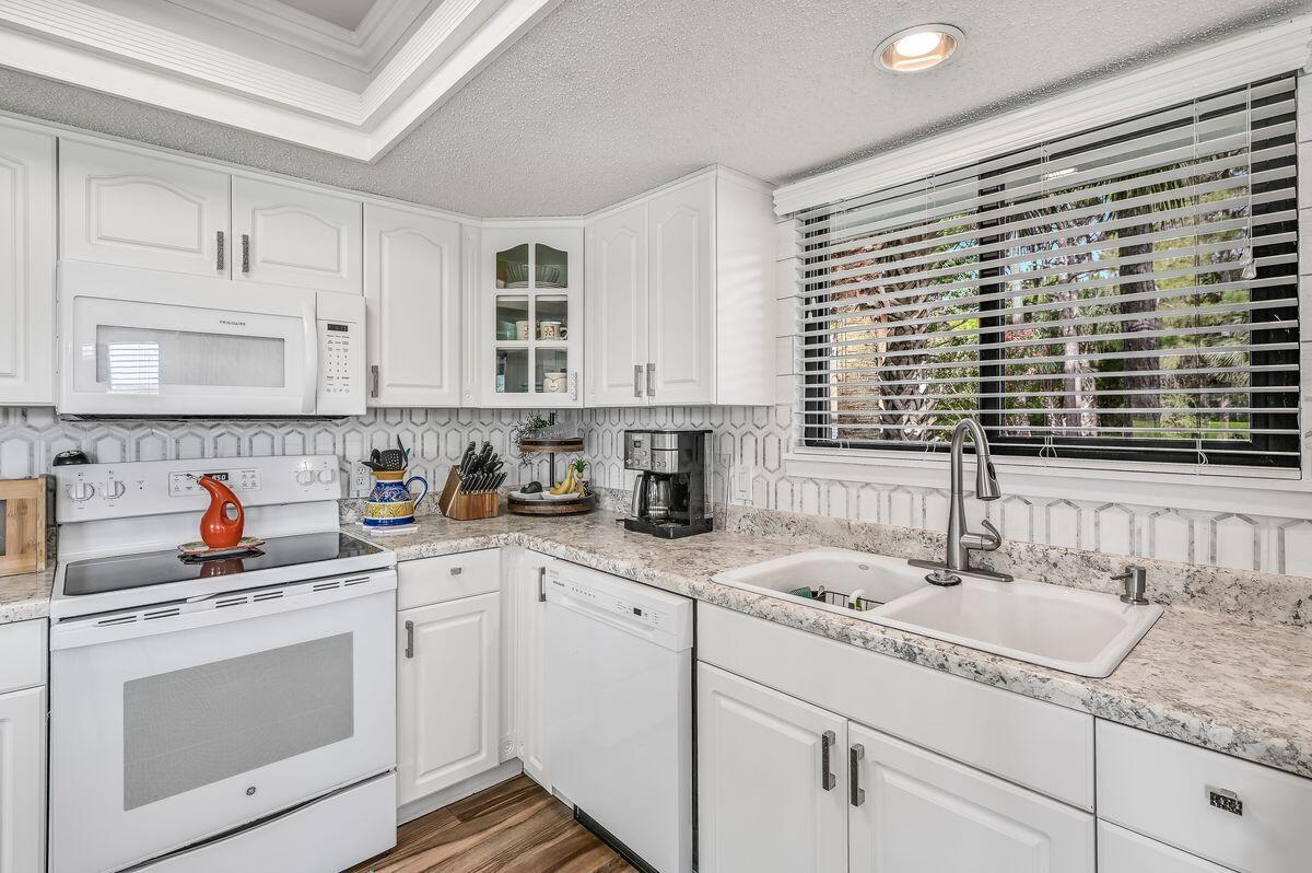 FAIRWAYS AT SANDESTIN PH 4 - Residential