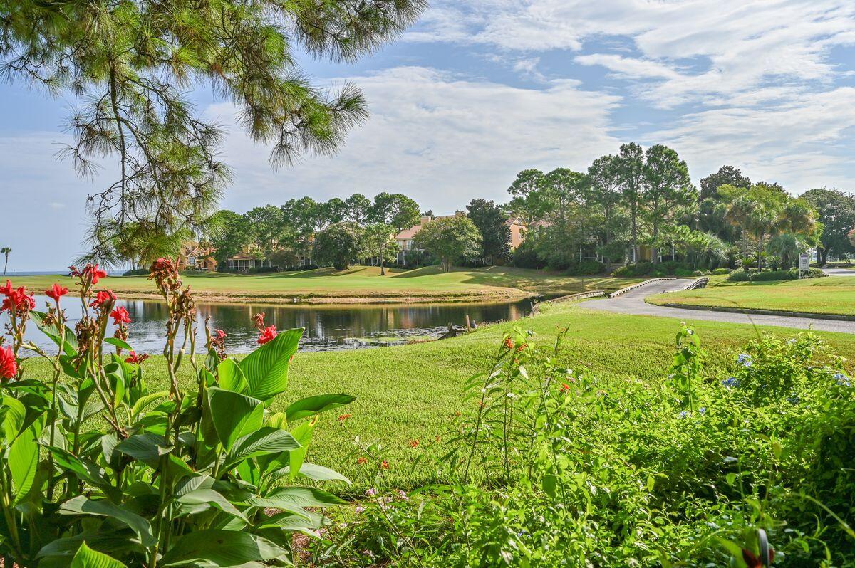 FAIRWAYS AT SANDESTIN PH 4 - Residential
