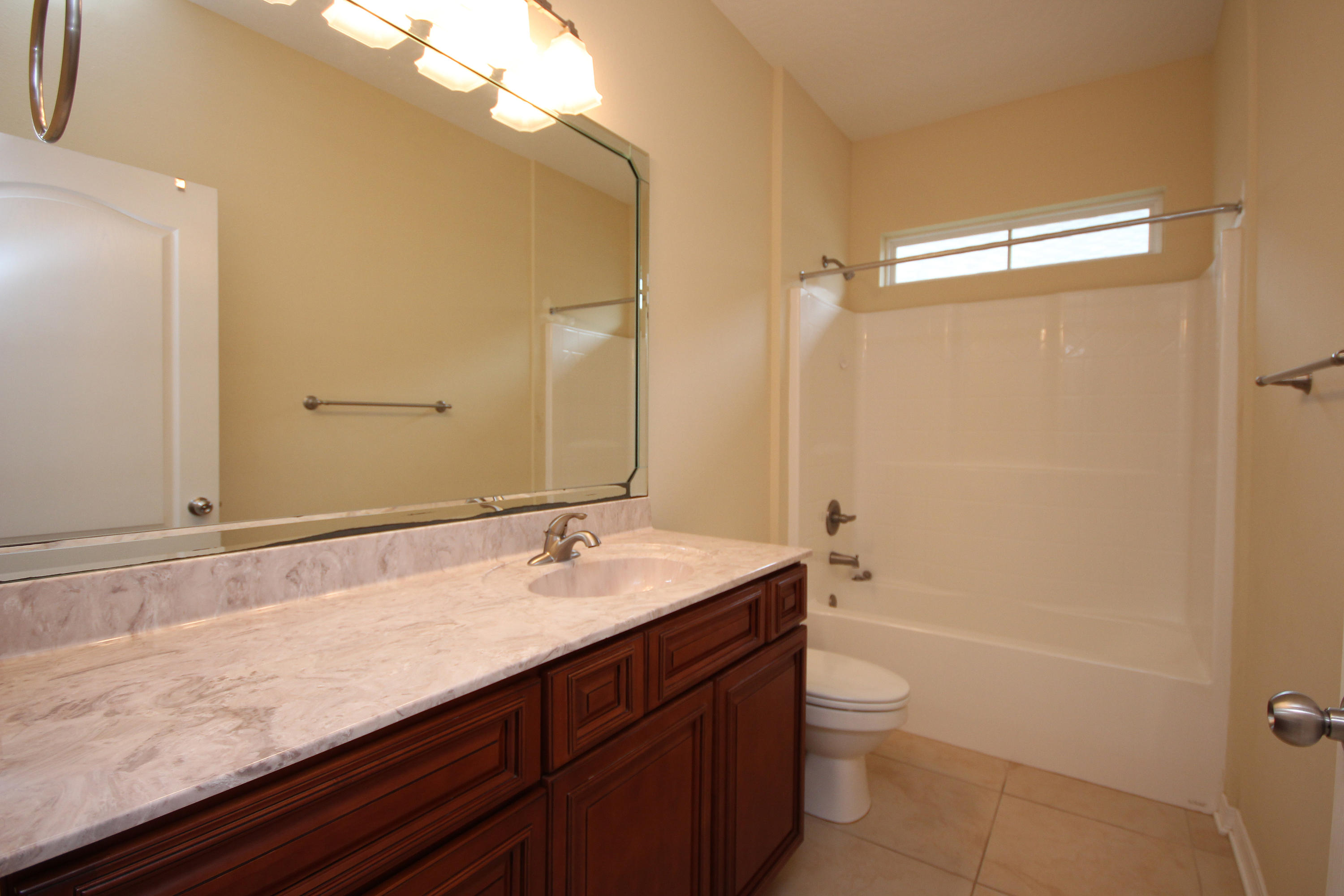 BRIDGEPORT COLONY - Residential