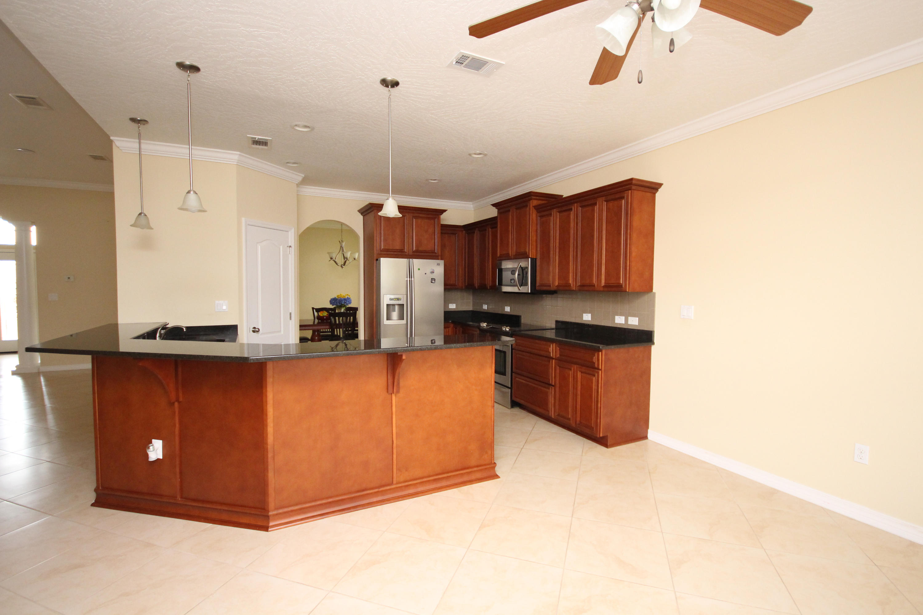 BRIDGEPORT COLONY - Residential