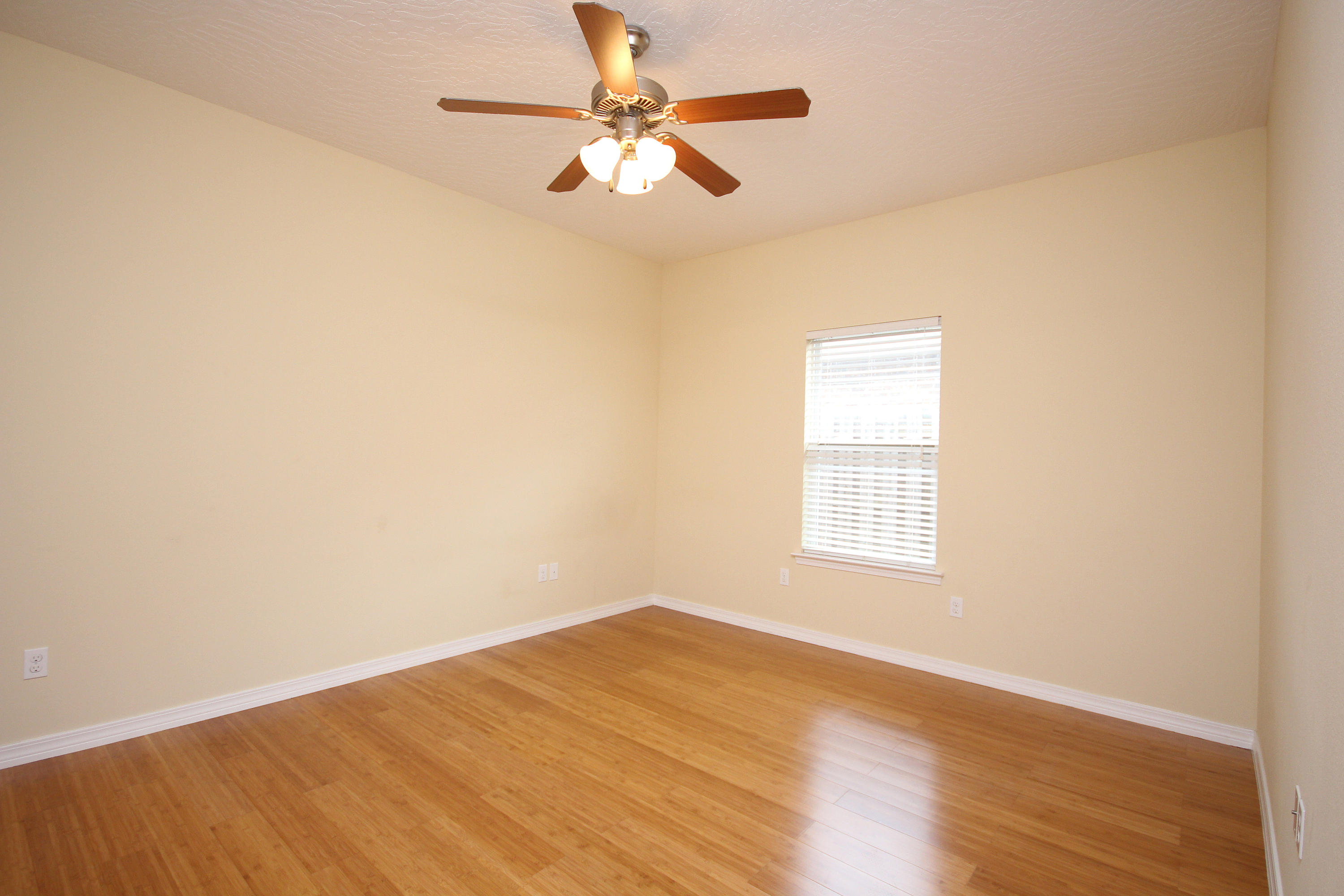 BRIDGEPORT COLONY - Residential