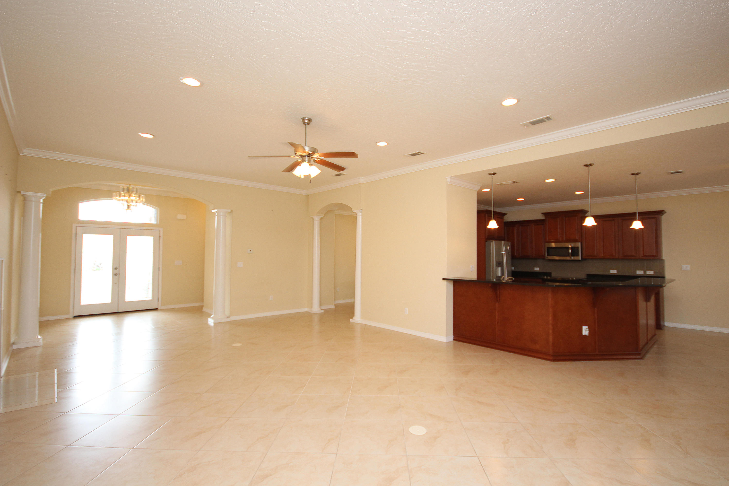 BRIDGEPORT COLONY - Residential