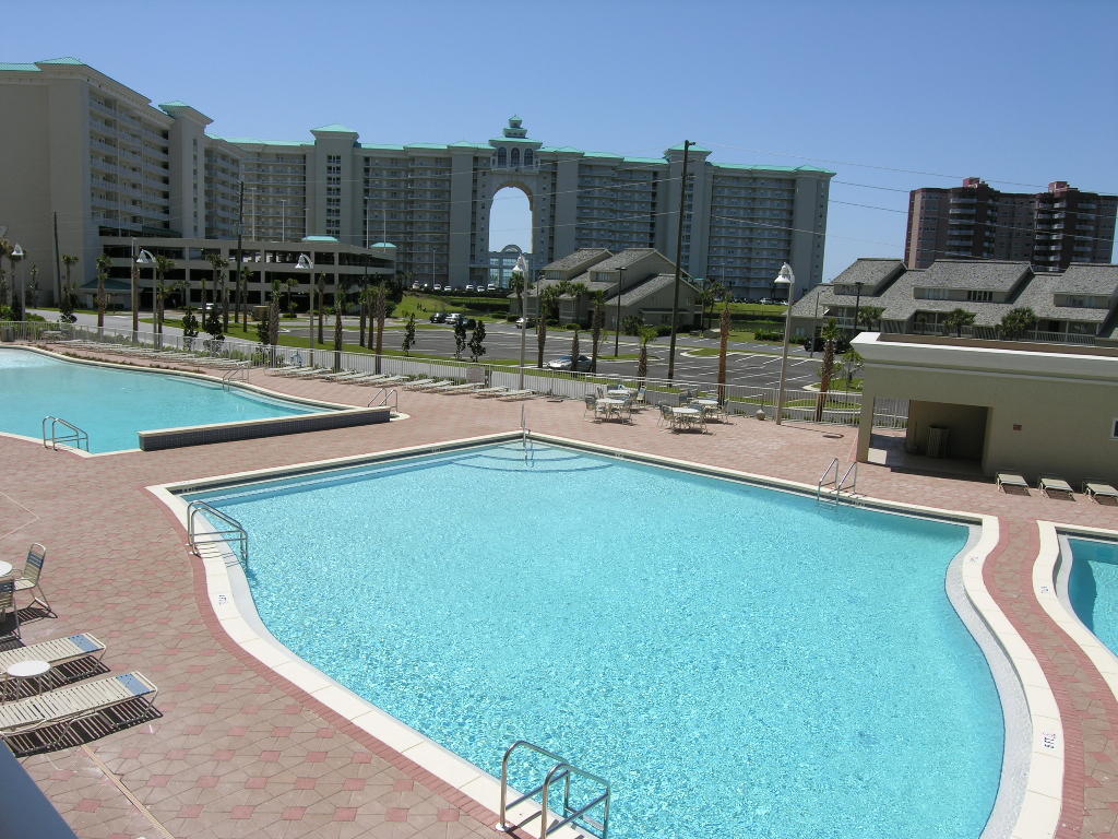 ARIEL DUNES II - Residential