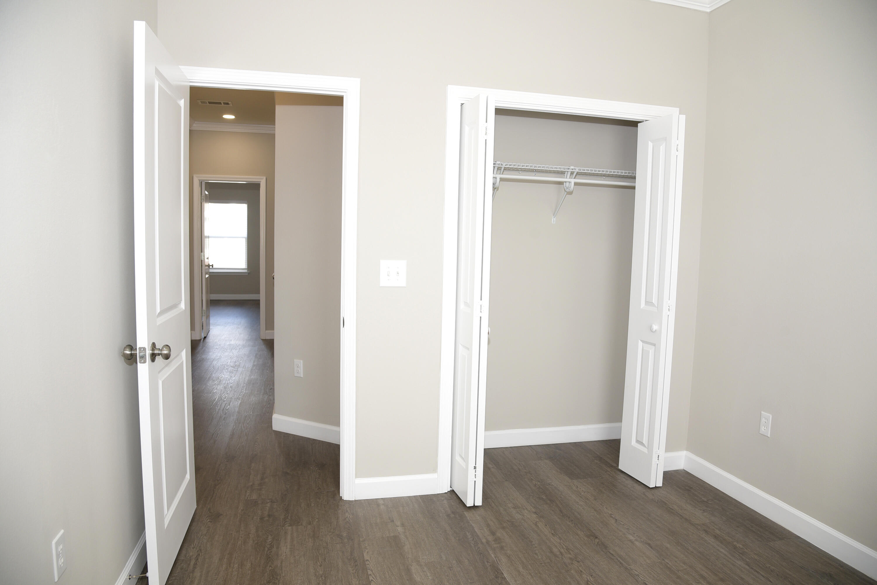 STABLE LANES - Residential Lease