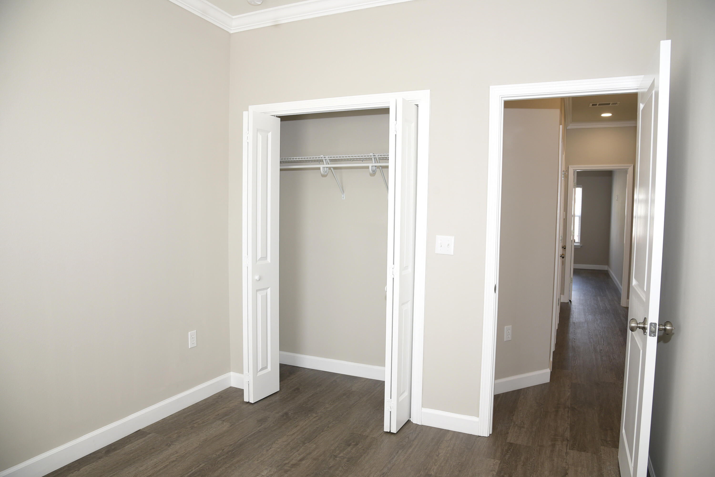 STABLE LANES - Residential Lease