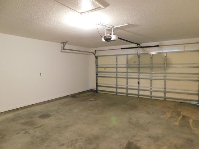 RIDGE CREST PH II - Residential