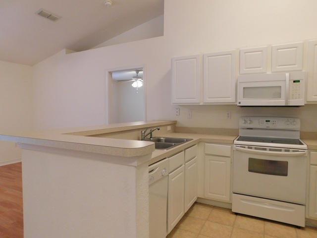 RIDGE CREST PH II - Residential