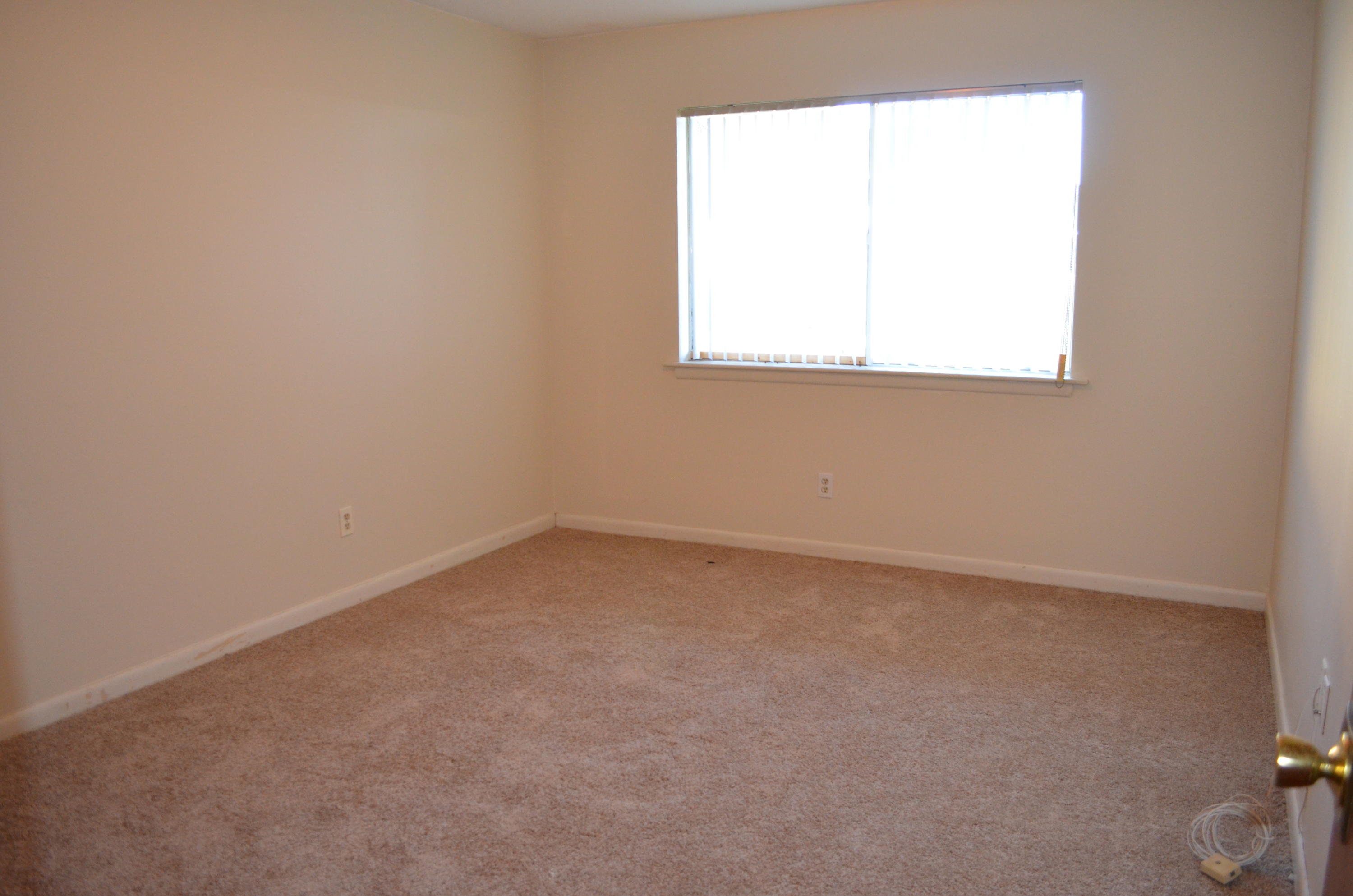 BAYVIEW WATERS CONDO - Residential Lease