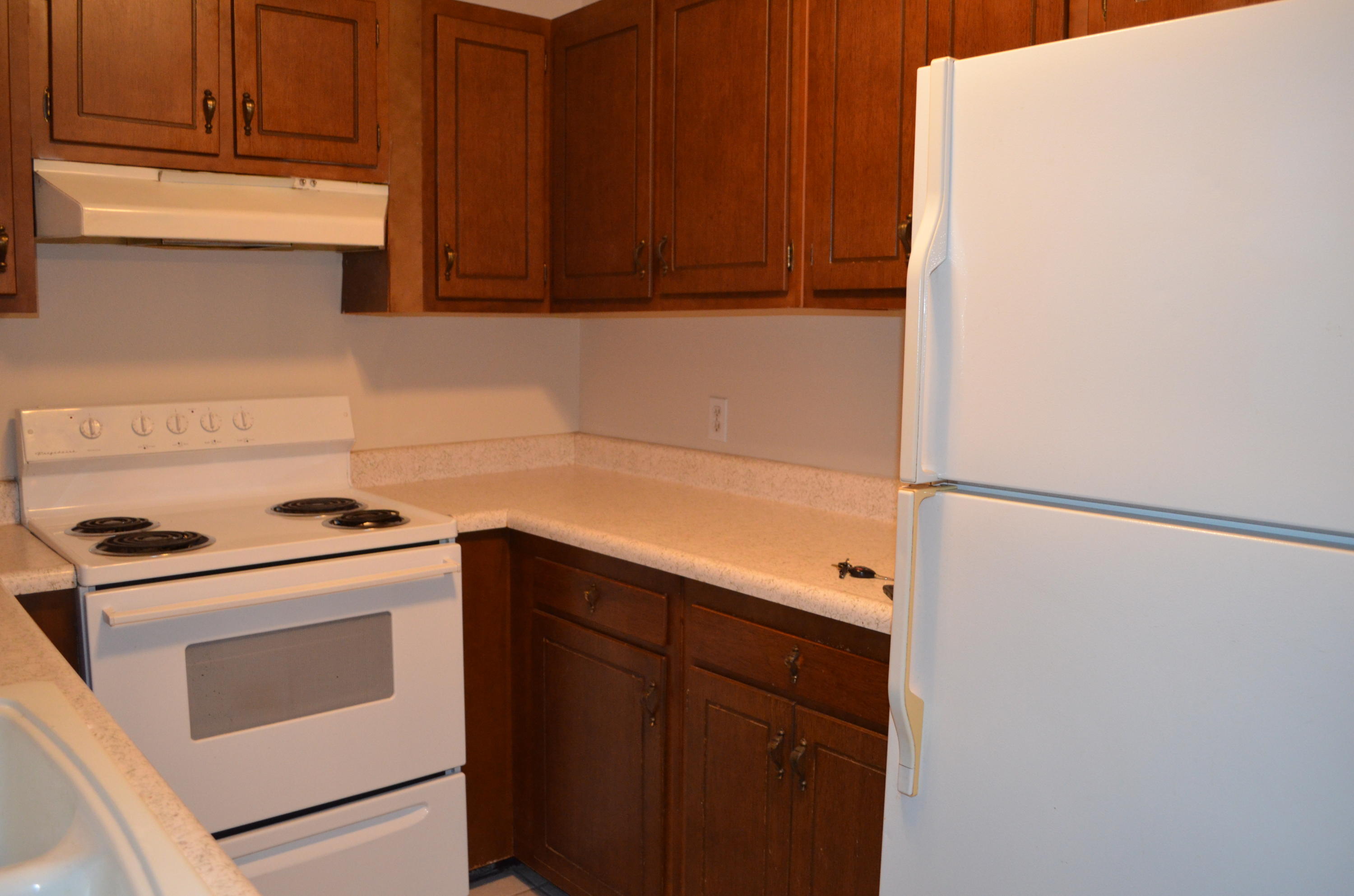 BAYVIEW WATERS CONDO - Residential Lease