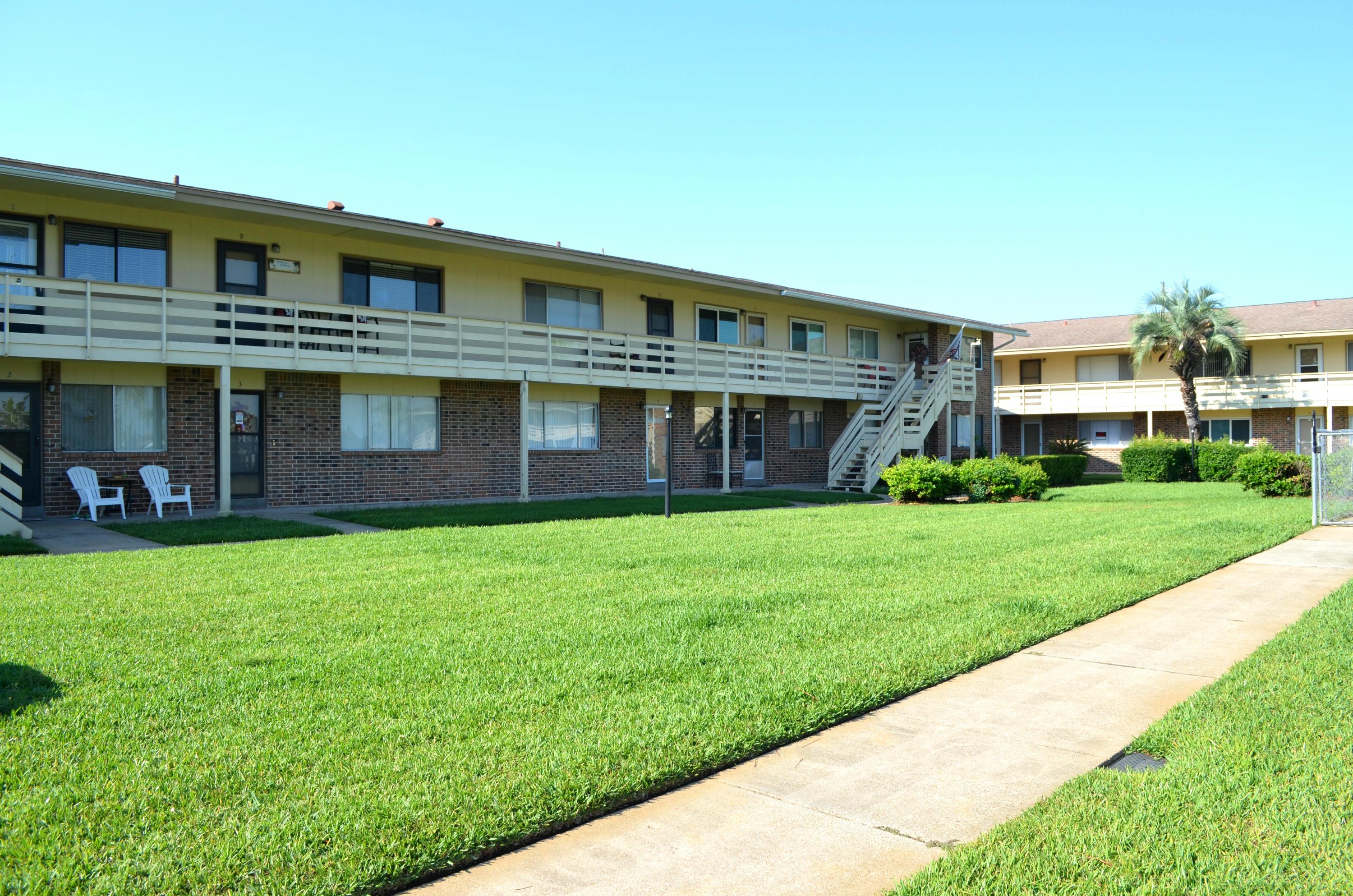 BAYVIEW WATERS CONDO - Residential Lease