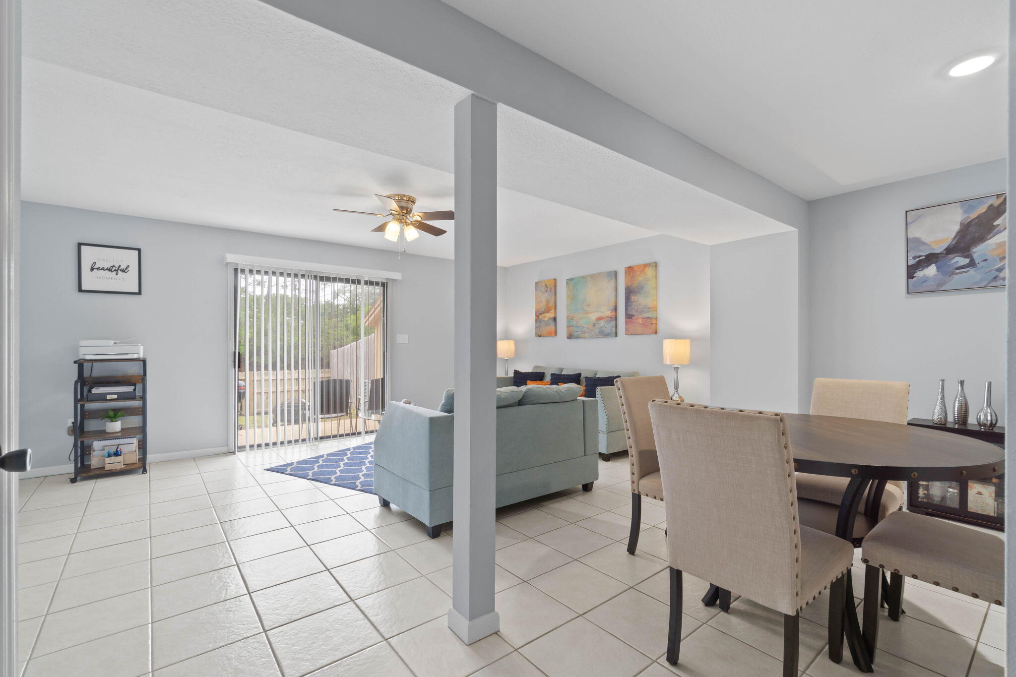 CLOVERDALE LAKE - Residential