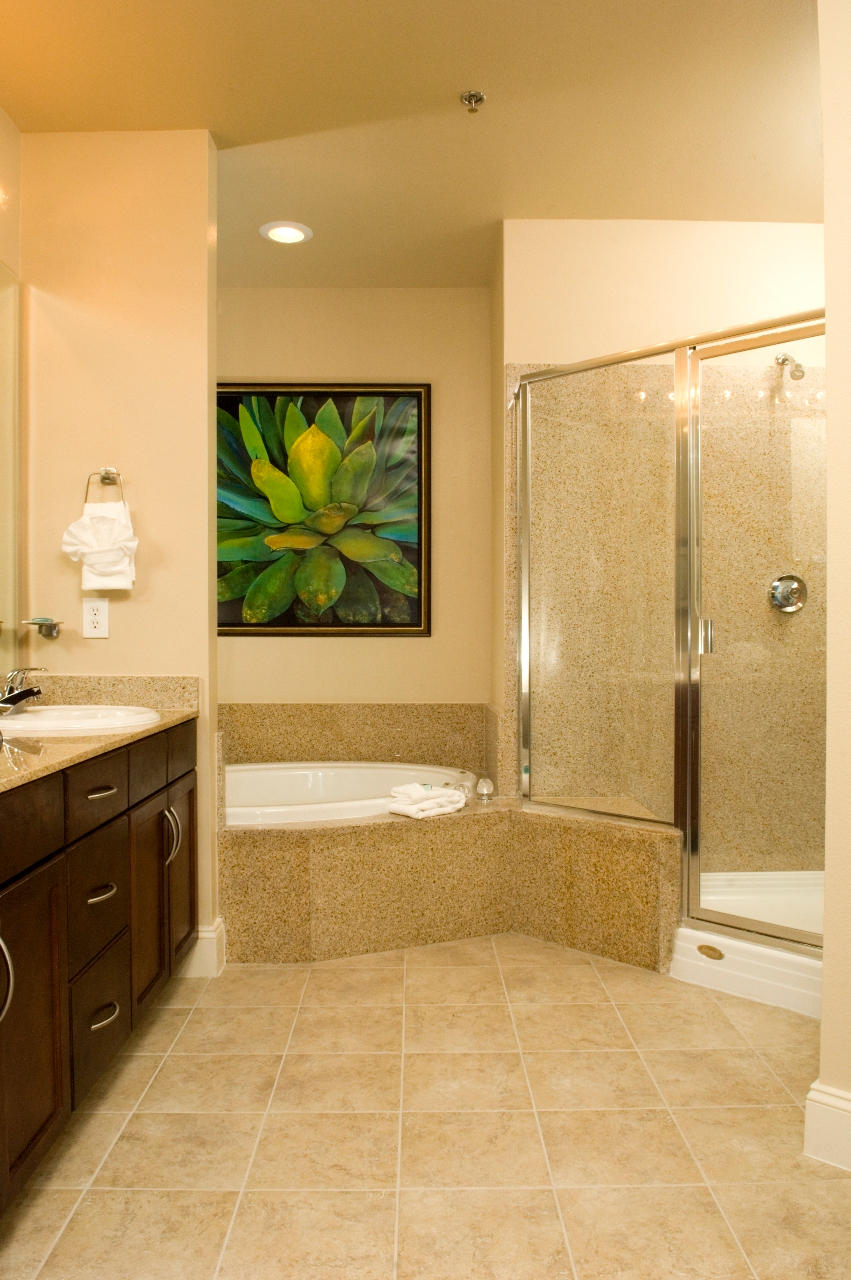 Laketown Wharf - Residential