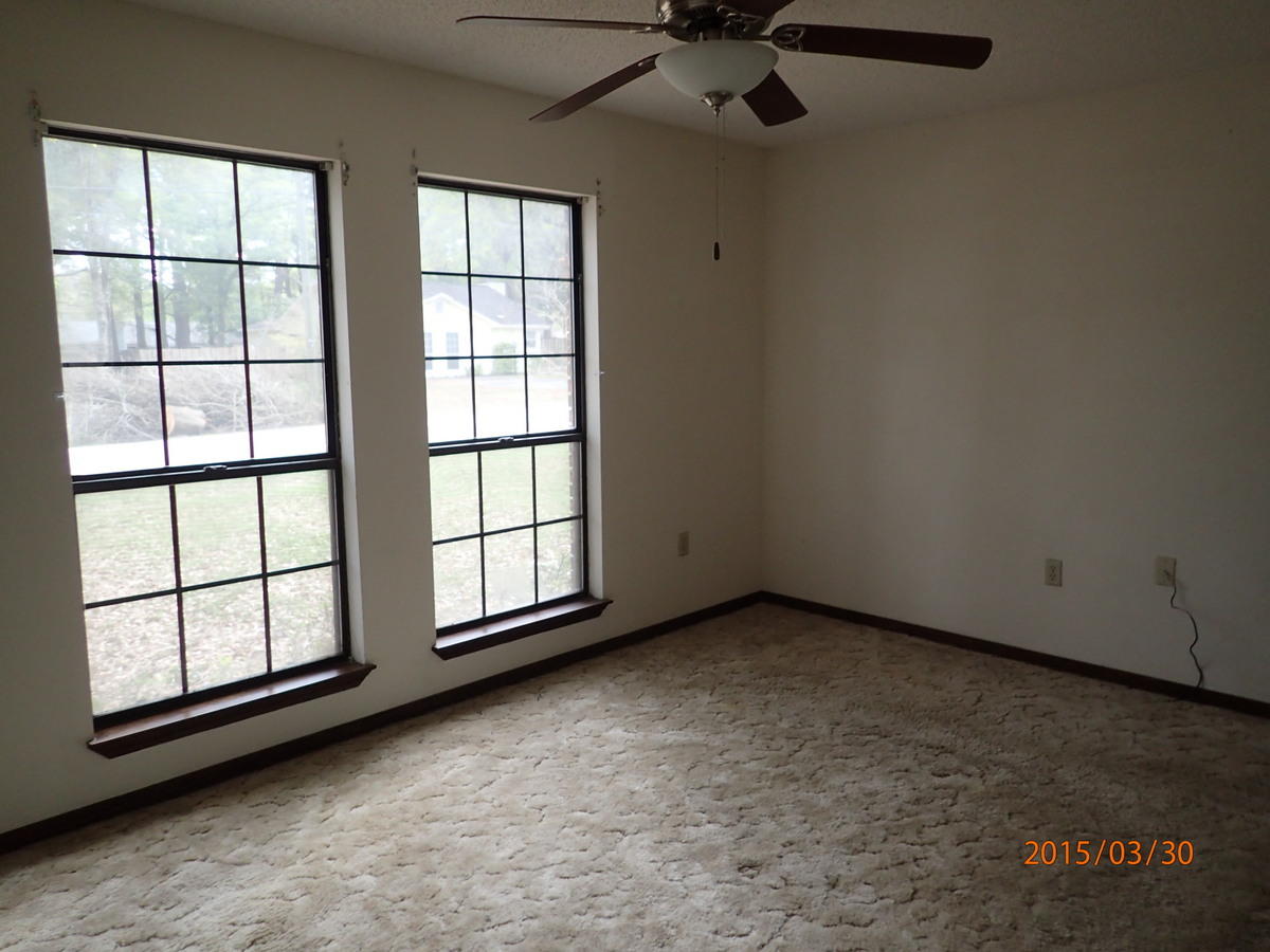 COUNTRY OAKS ESTATES PH 1 - Residential