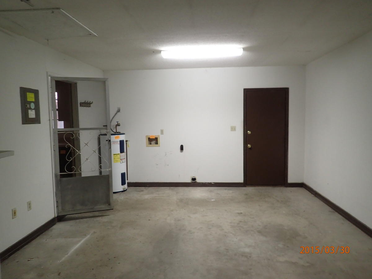 COUNTRY OAKS ESTATES PH 1 - Residential