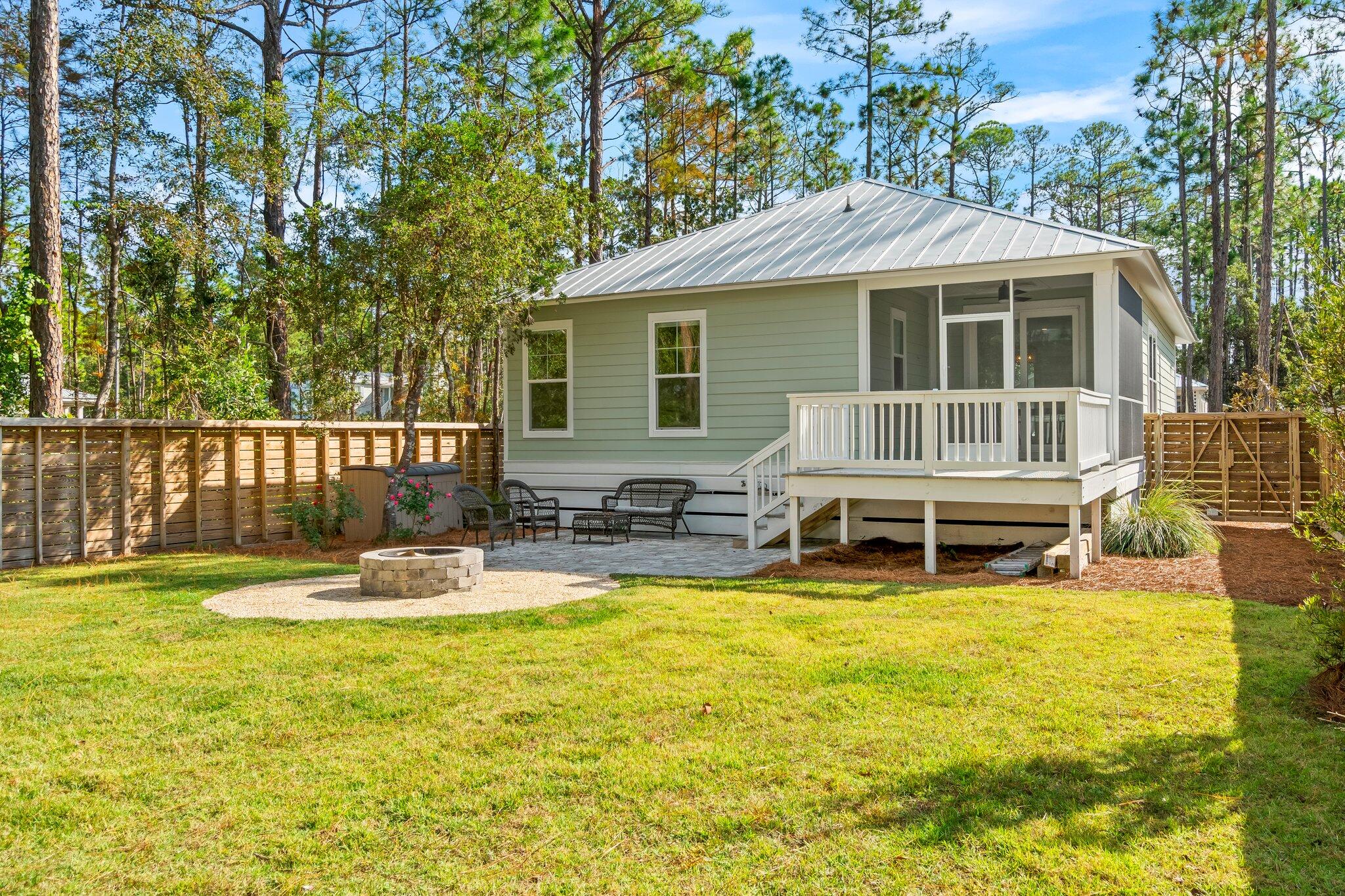 MAGNOLIA BEACH - Residential Lease