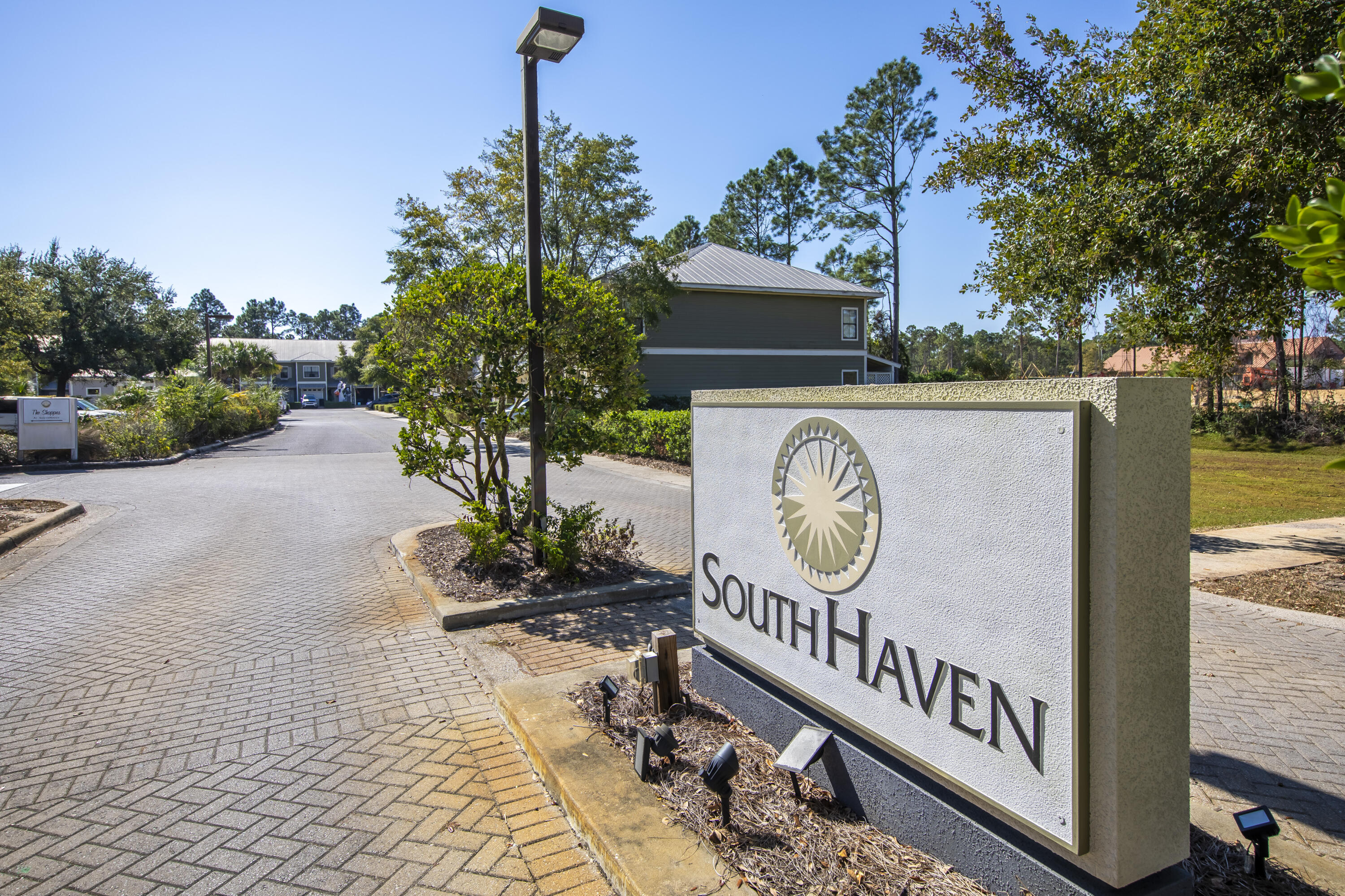 SOUTHHAVEN TOWNHOMES - Residential