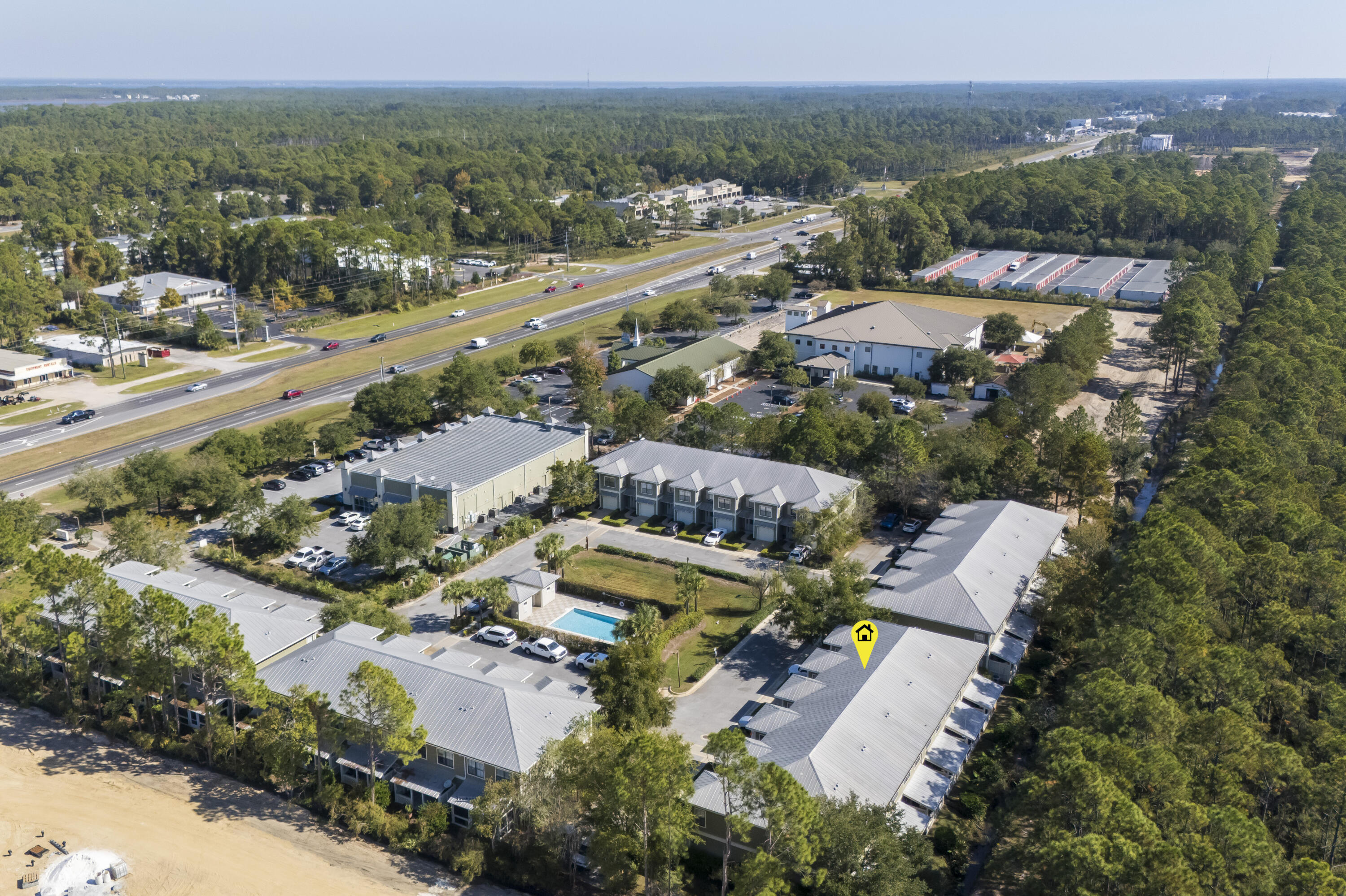 SOUTHHAVEN TOWNHOMES - Residential