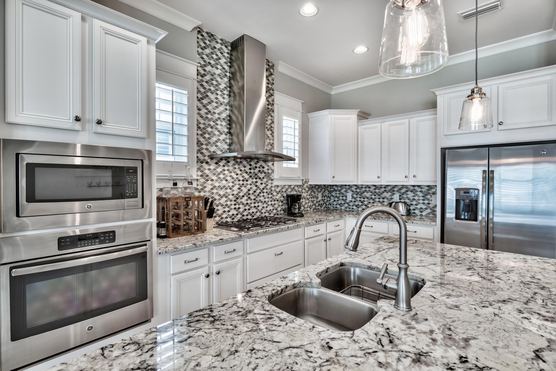 PROMINENCE - Residential