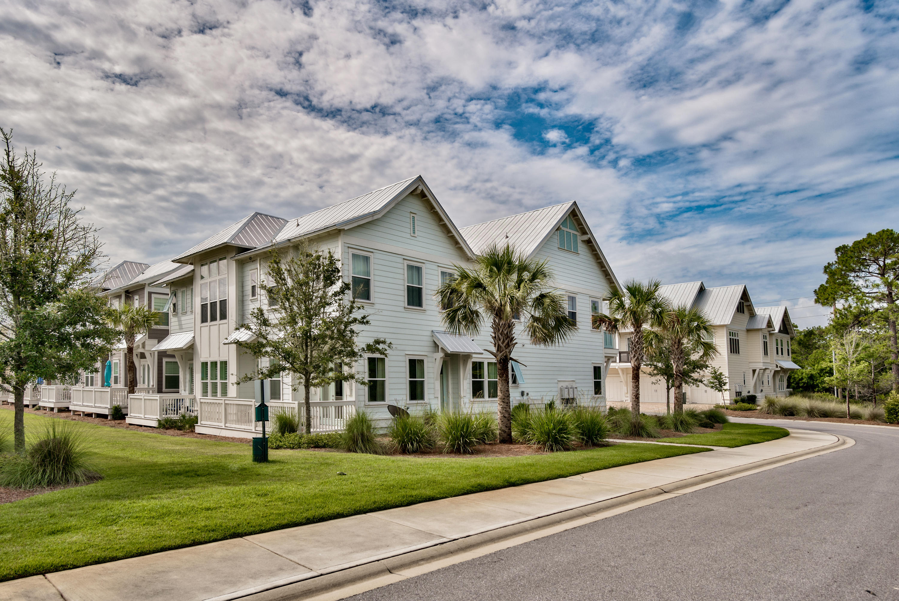 PROMINENCE - Residential