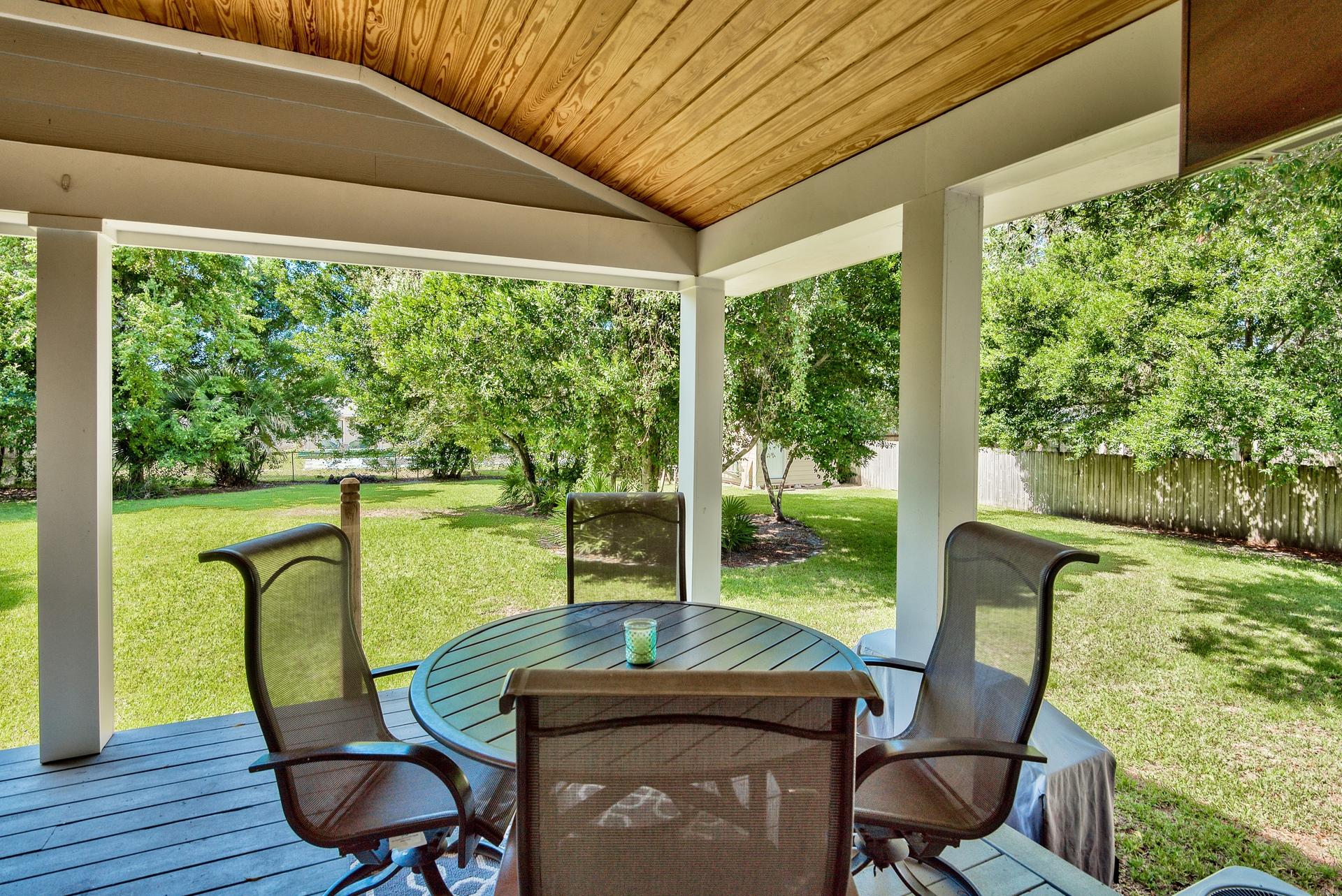 CALHOUN S/D TO DESTIN - Residential