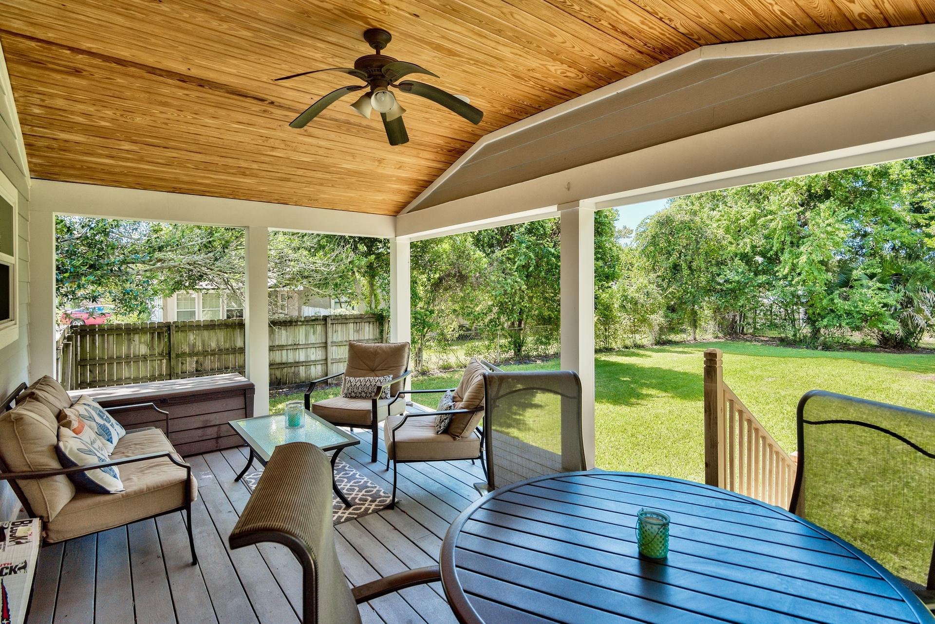 CALHOUN S/D TO DESTIN - Residential