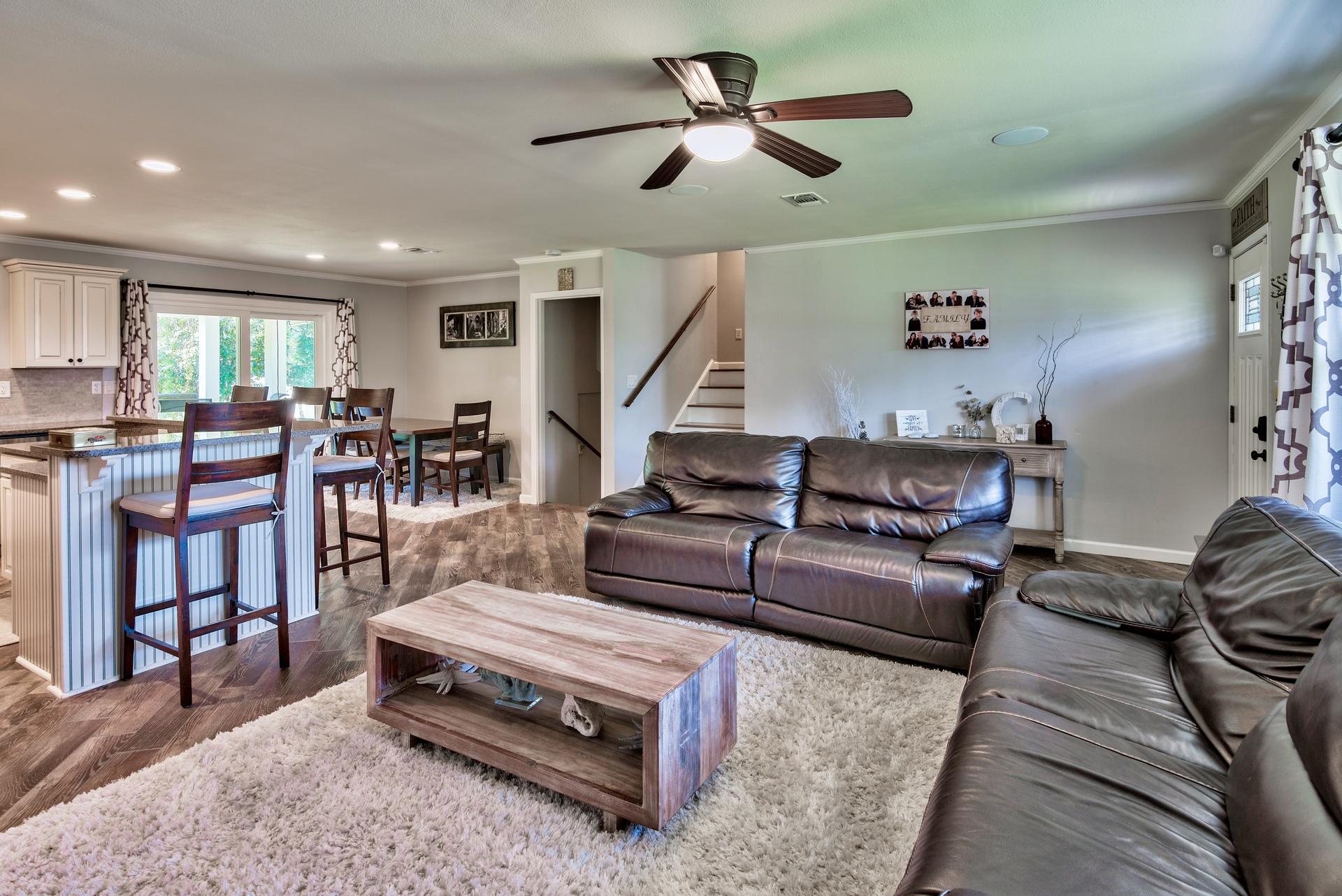 CALHOUN S/D TO DESTIN - Residential