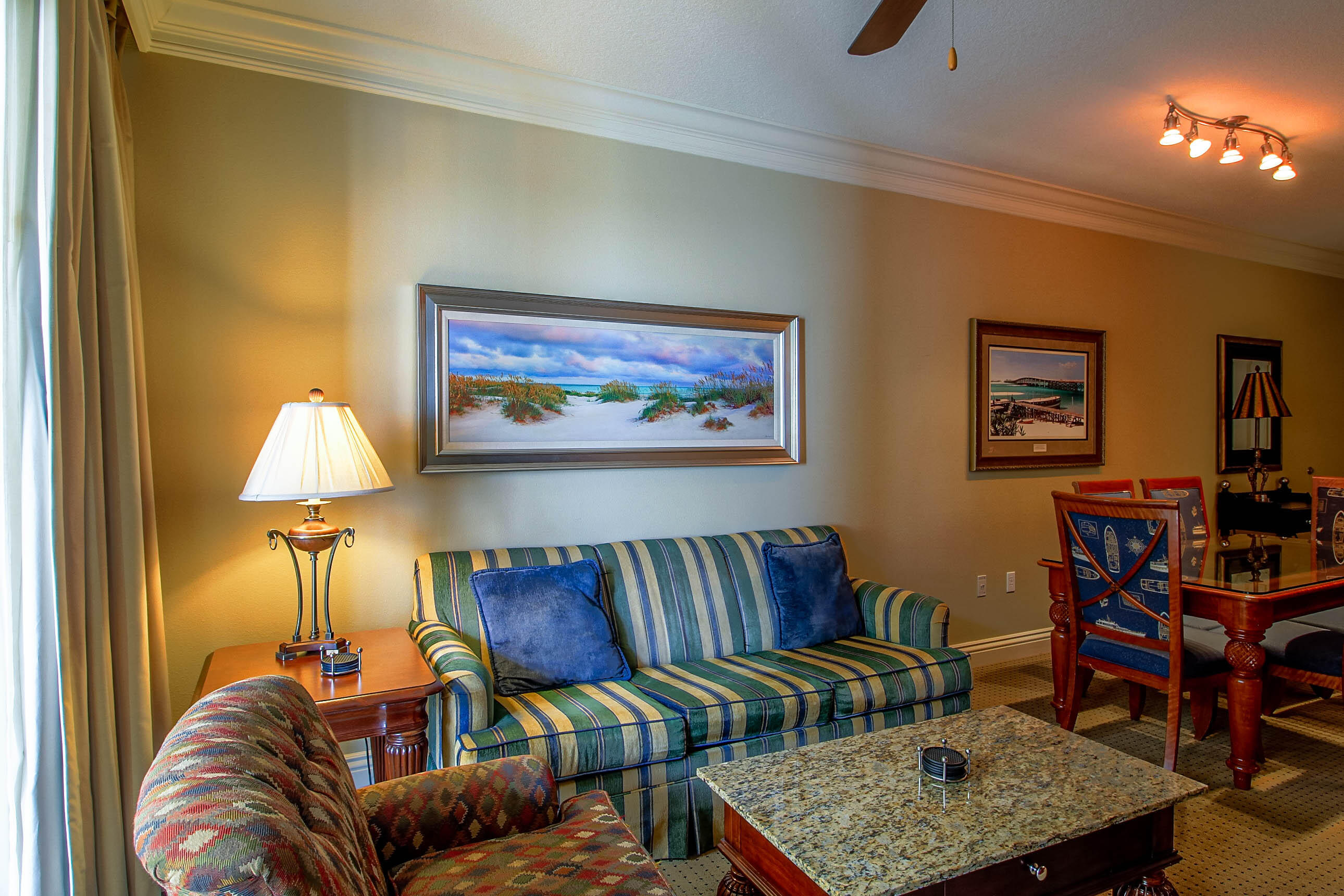 EMERALD GRANDE - Residential