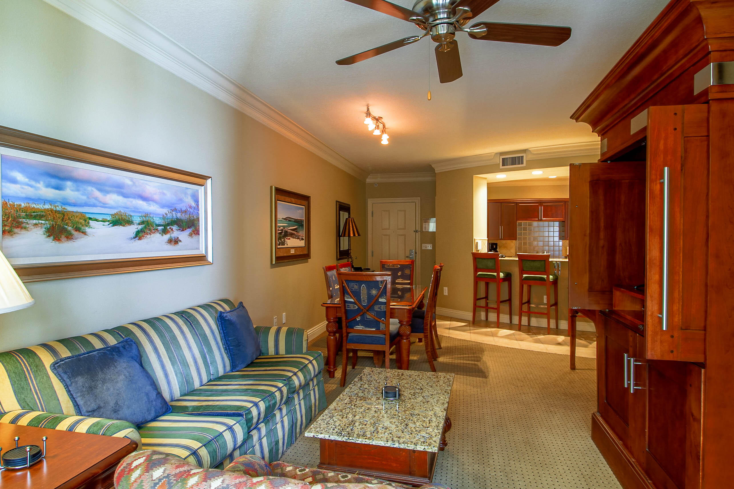 EMERALD GRANDE - Residential