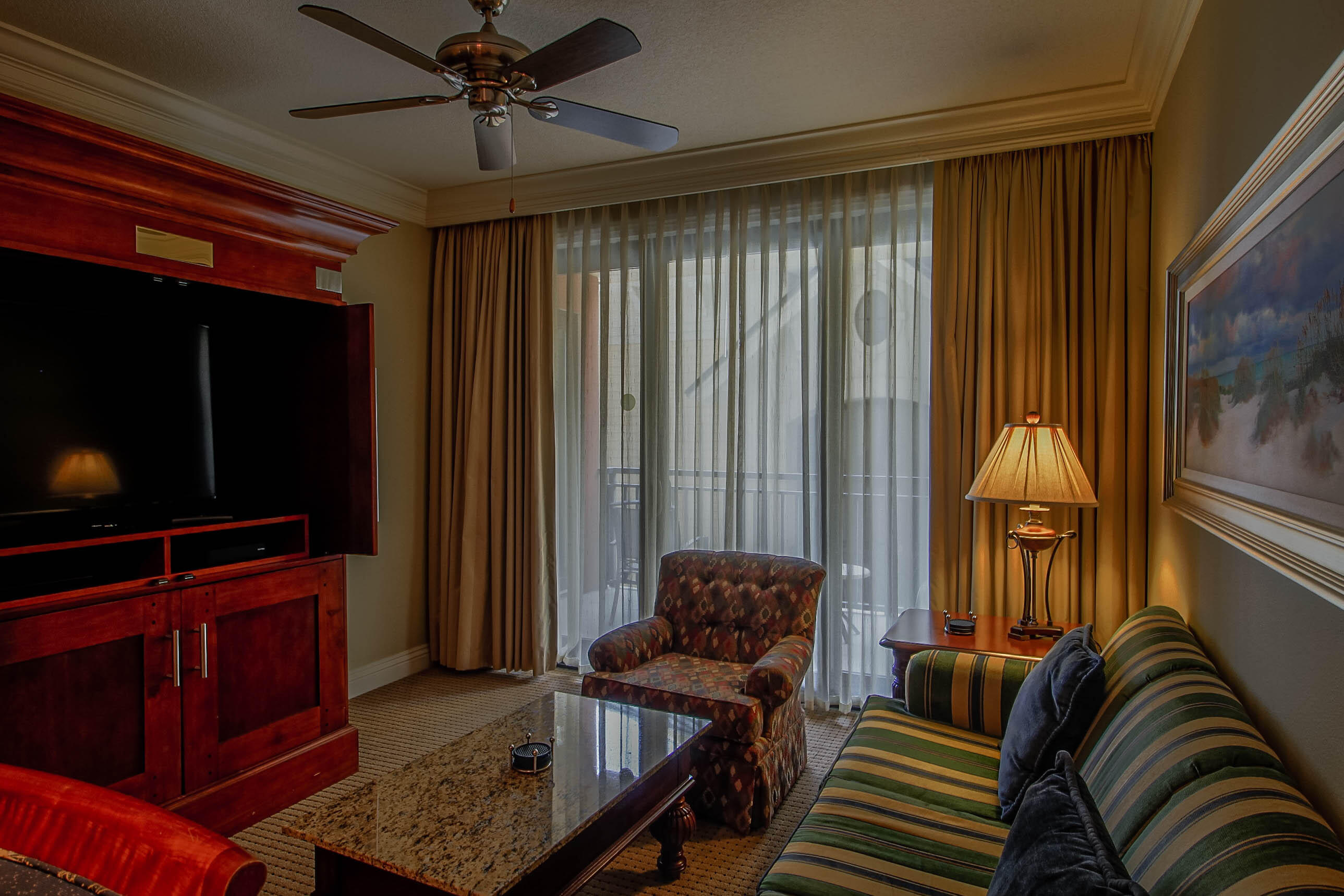 EMERALD GRANDE - Residential