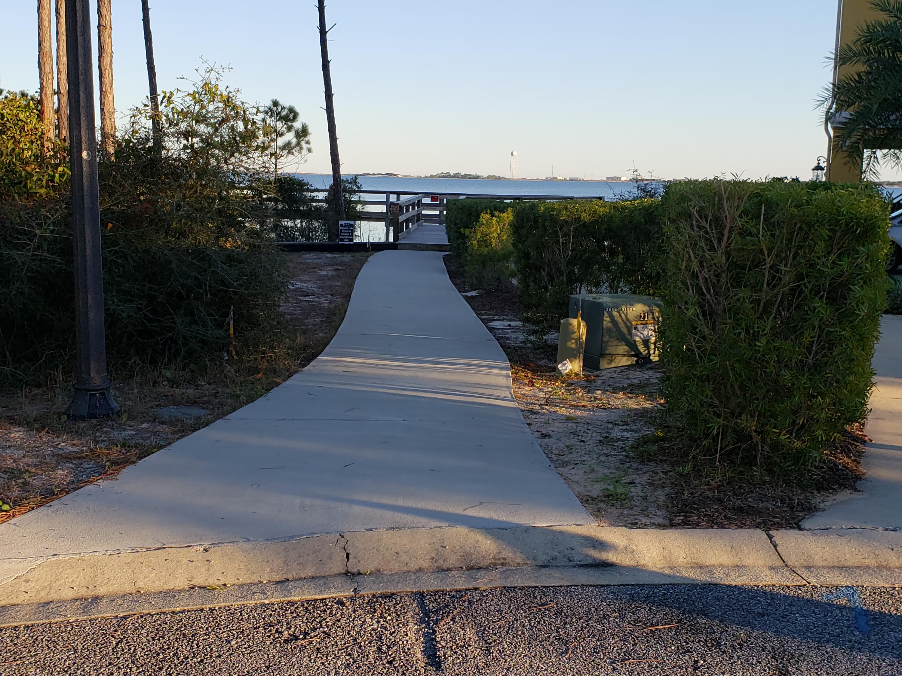 PALMETTO LAKE PRESERVE - Land