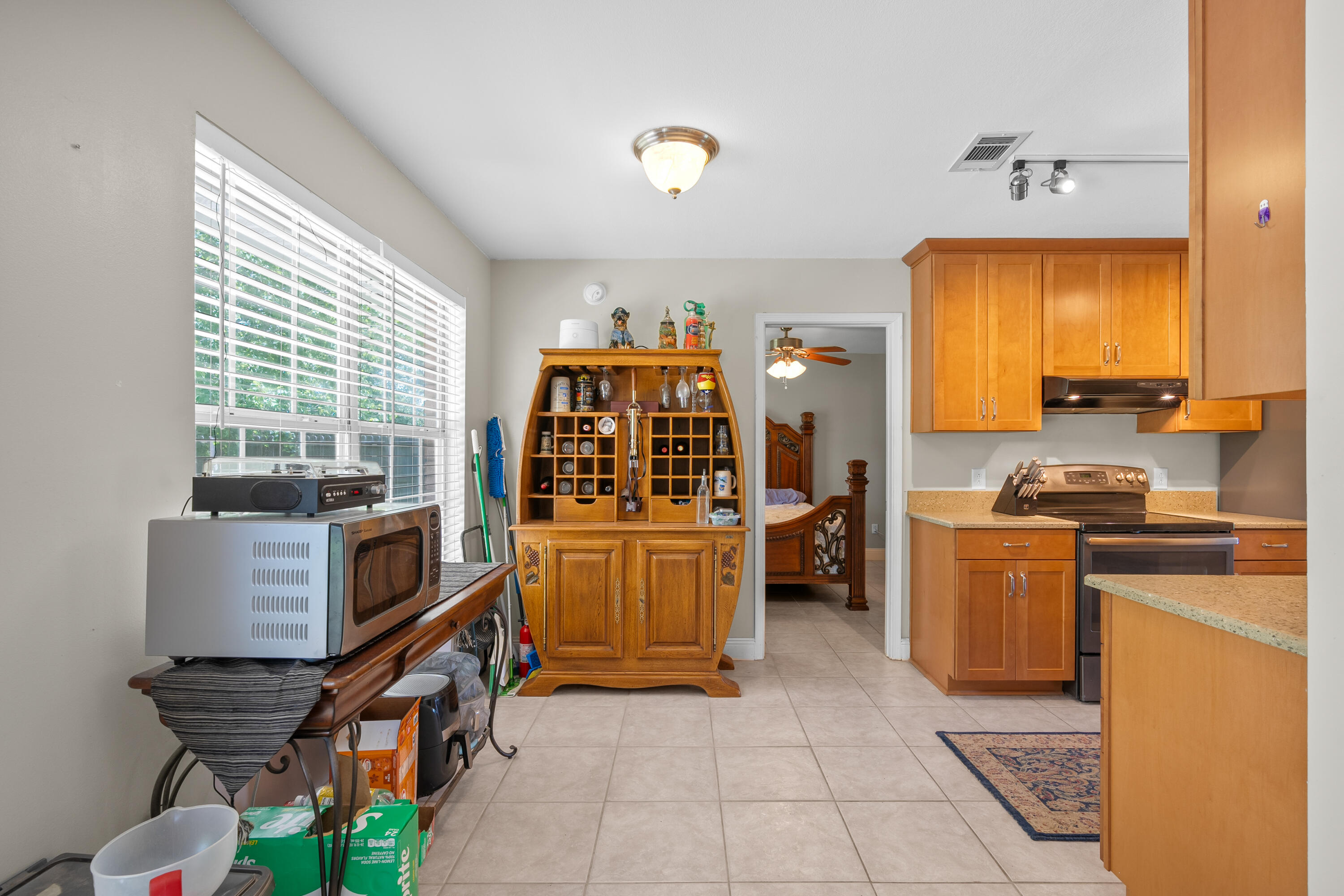 SANDALWOOD - Residential